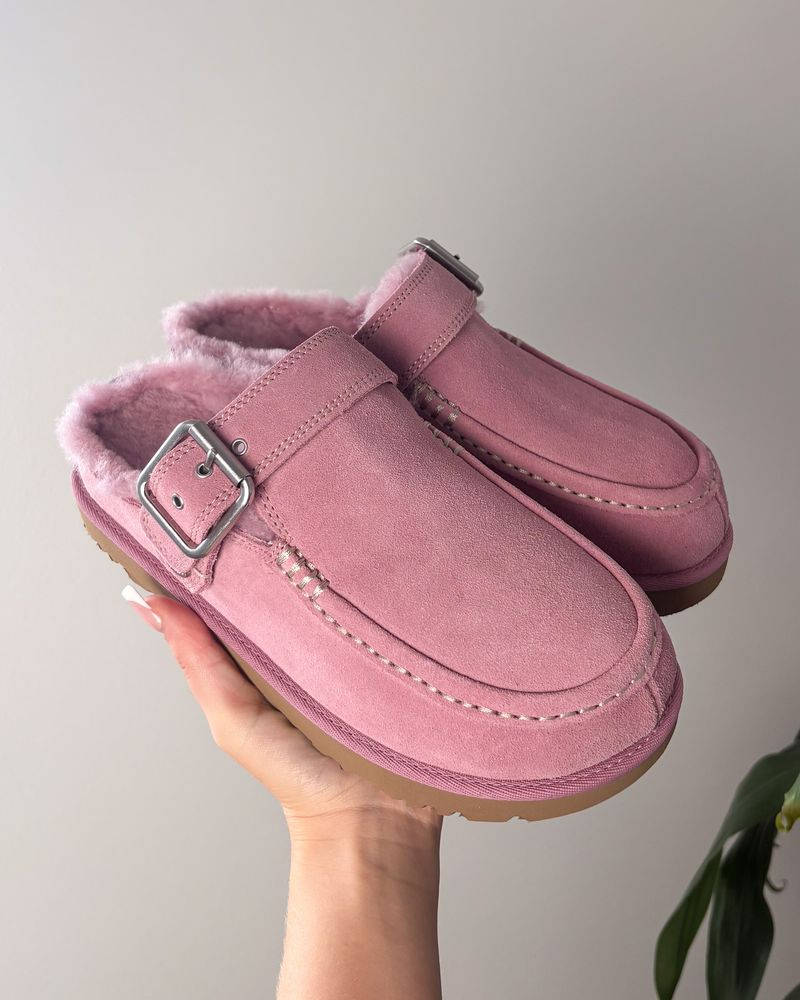 UGG