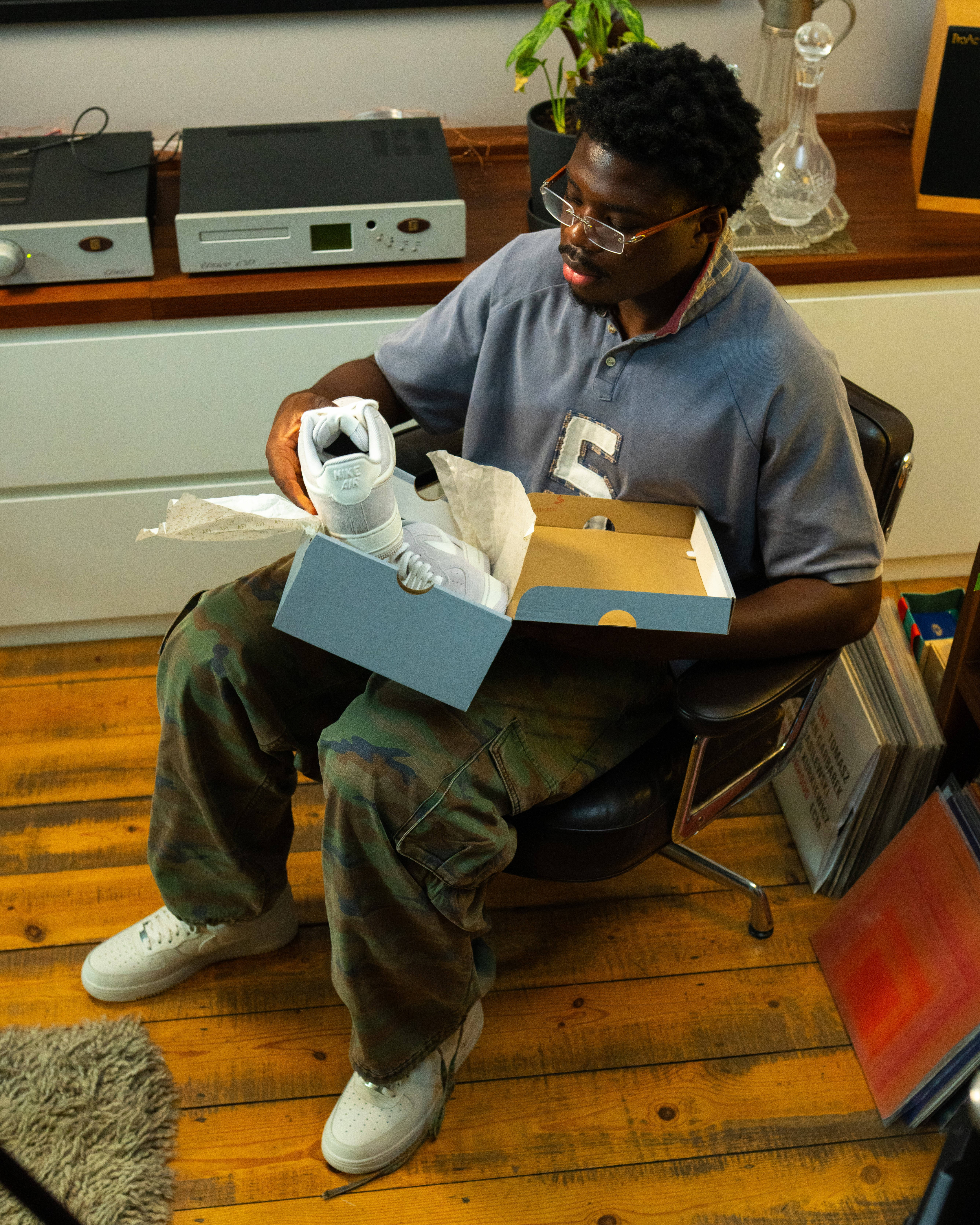 the office fit camo trousers smart casual modern outfit editorial air force 1 on feet