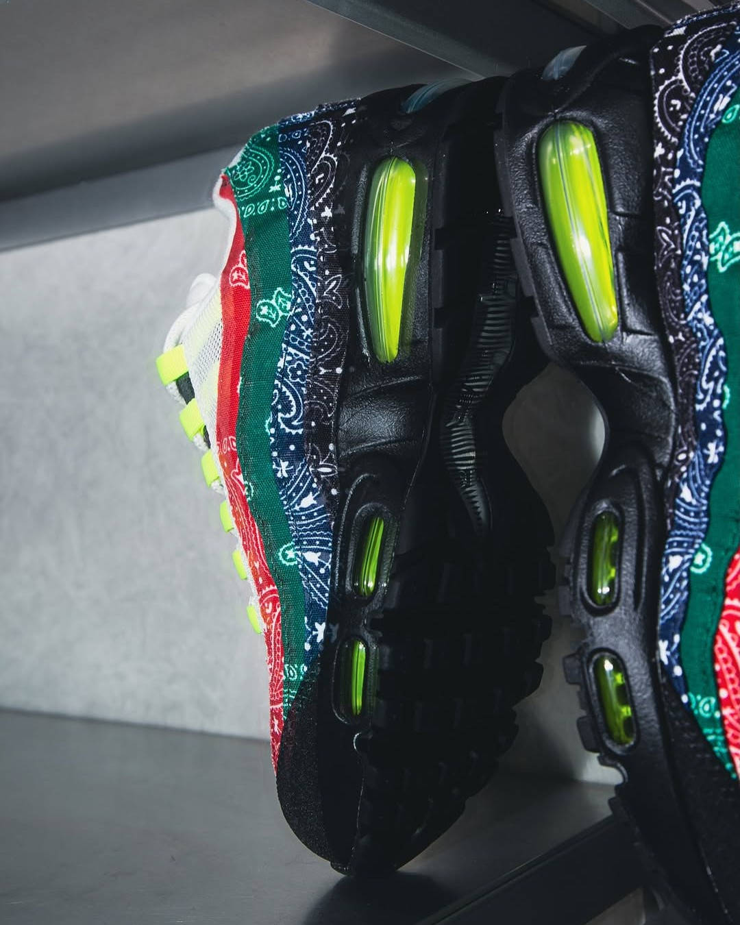 nike air max 95 neon paisley