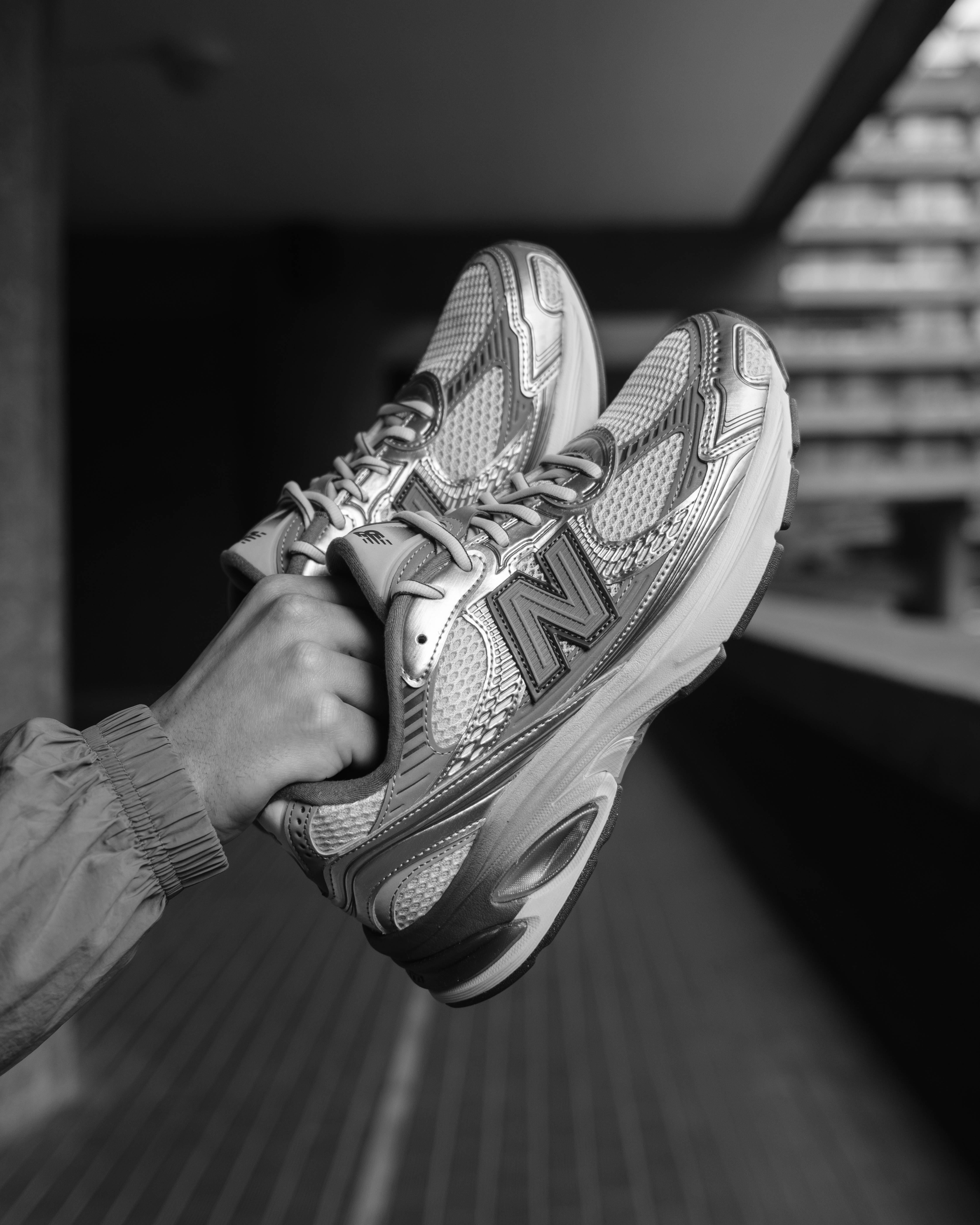 New Balance ABZORB 2010 Metallic Silver