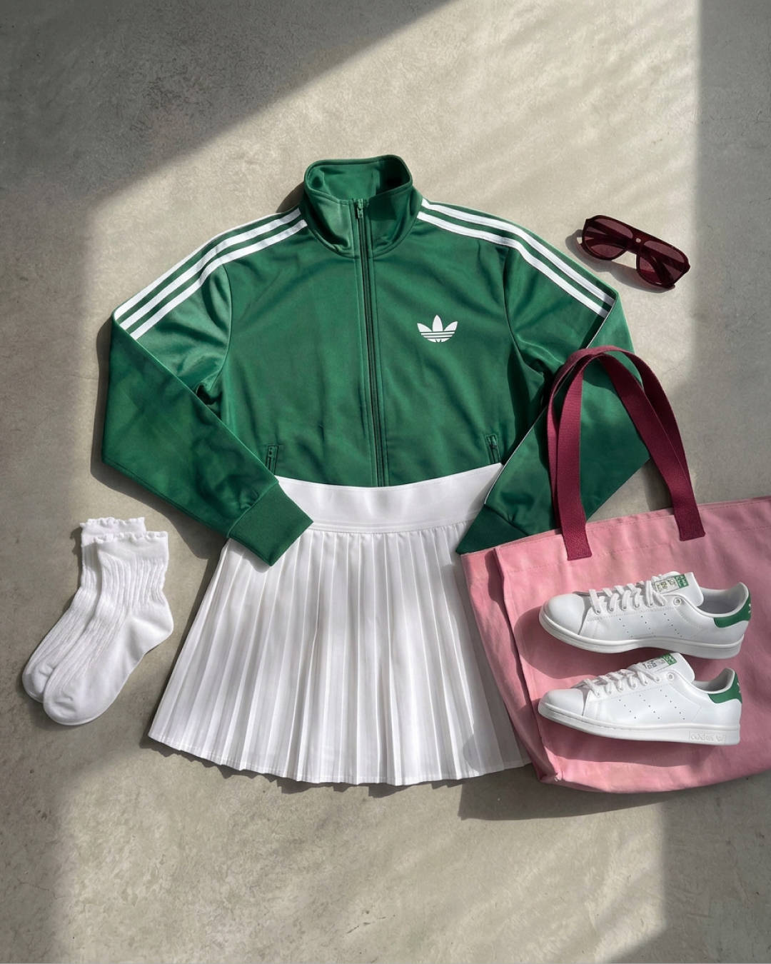 Everyday outfit adidas stan smith flatlay