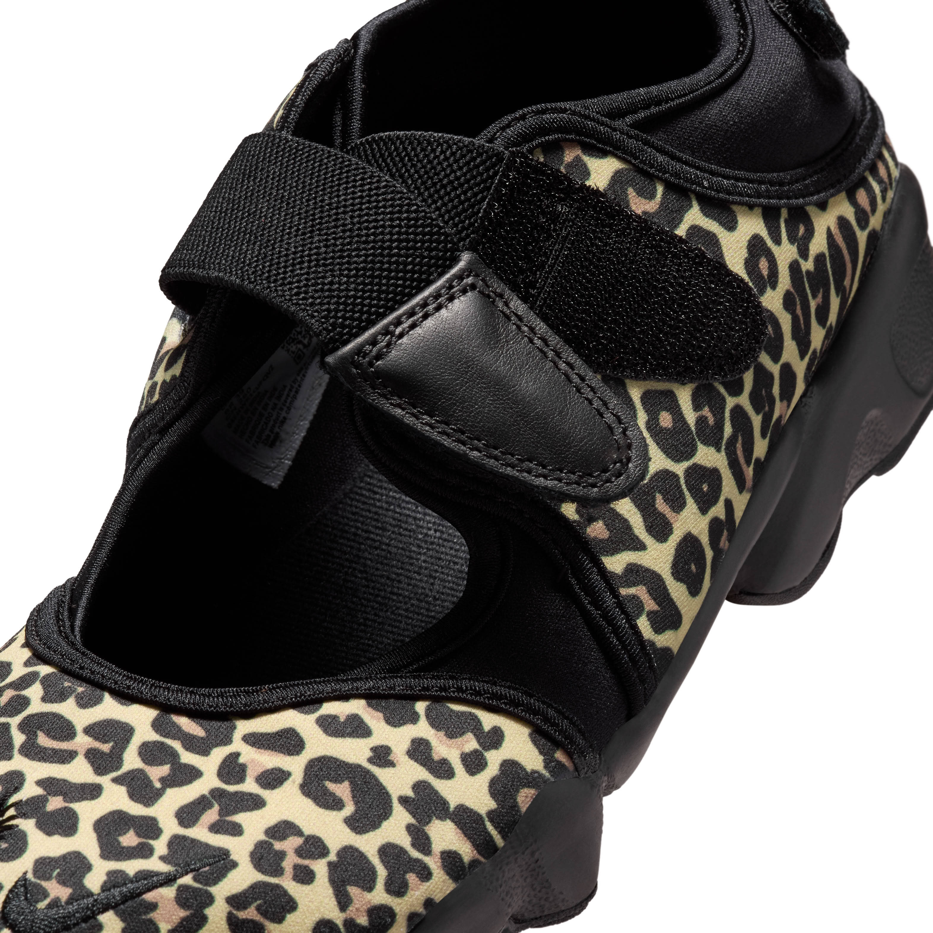 Nike Air Rift Breathe Leopard Detail