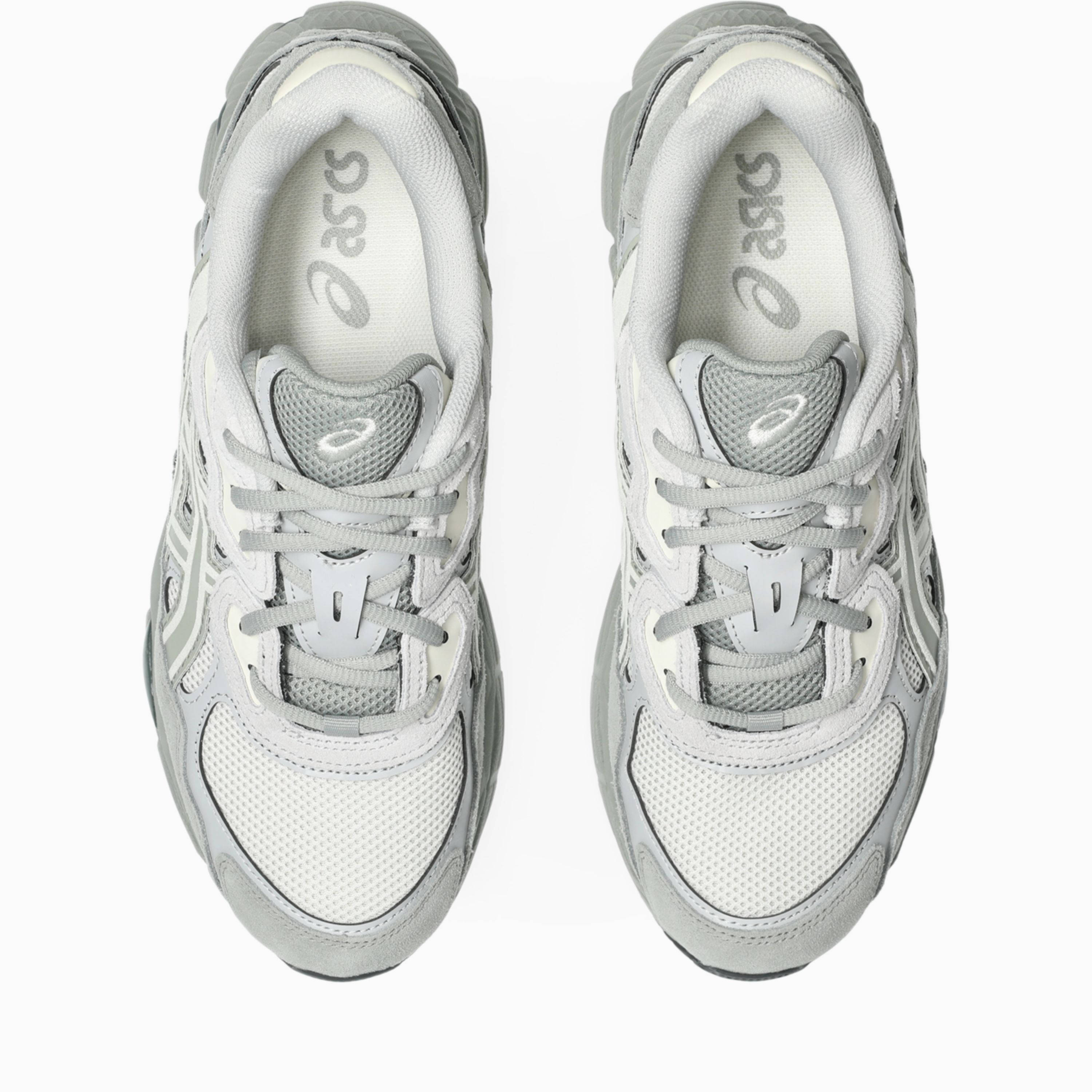 ASICS Gel NYC Light Sage 1203A383 119 middle