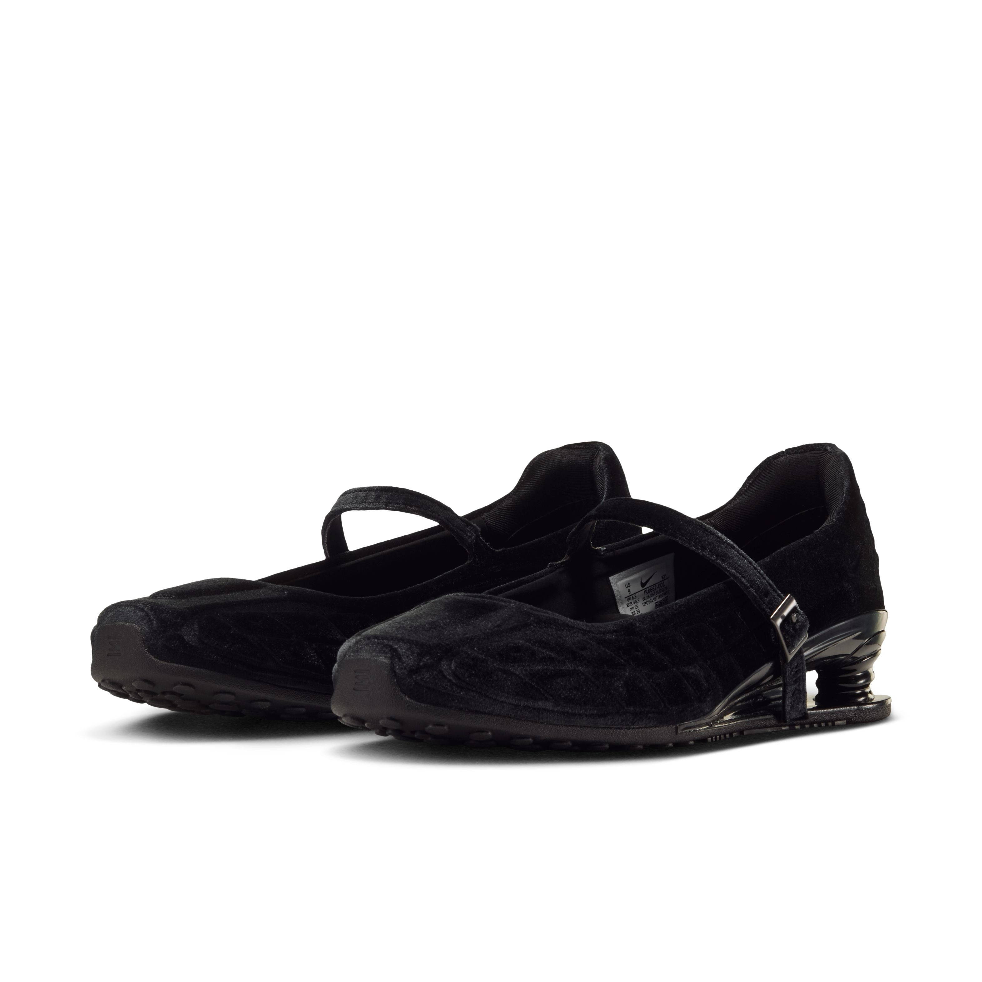 Nike Shox Z Calistra Velvet Triple Black IR8667 001 front