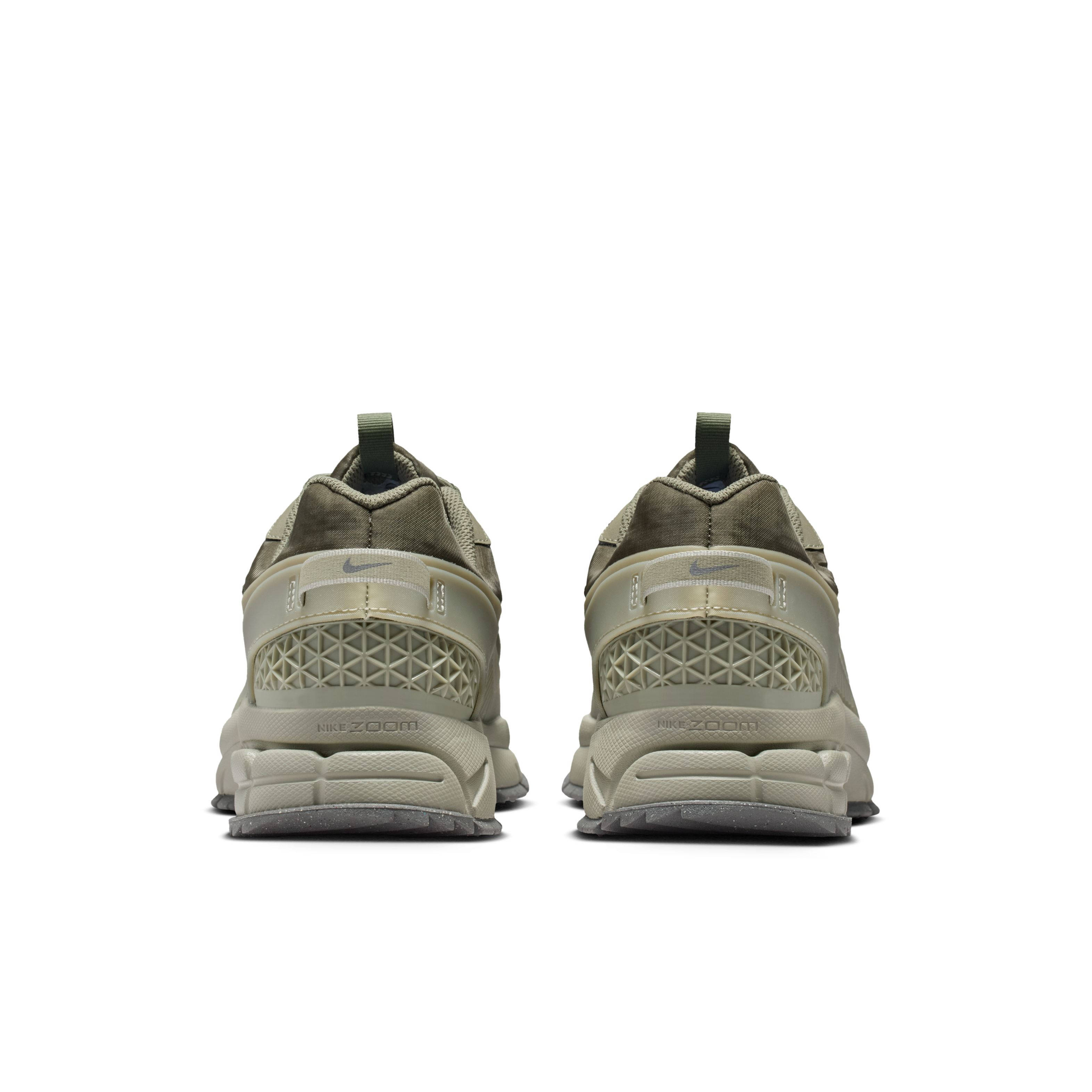 Nike Zoom Vomero 5 Roam Sage Spruce Fog HJ4646 300 back