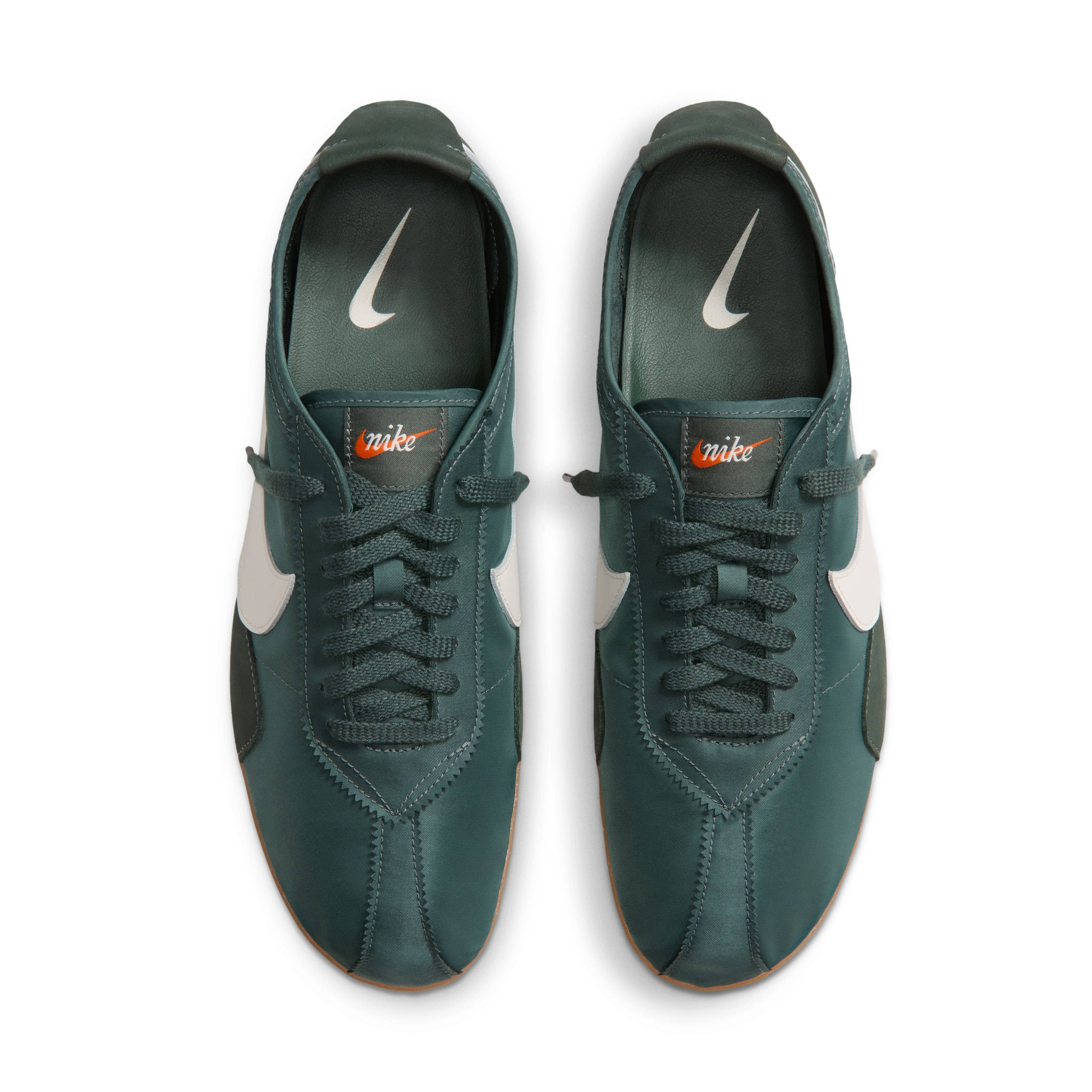 Nike Moon Shoe OG Vintage Green Gum IX3952 300 middle