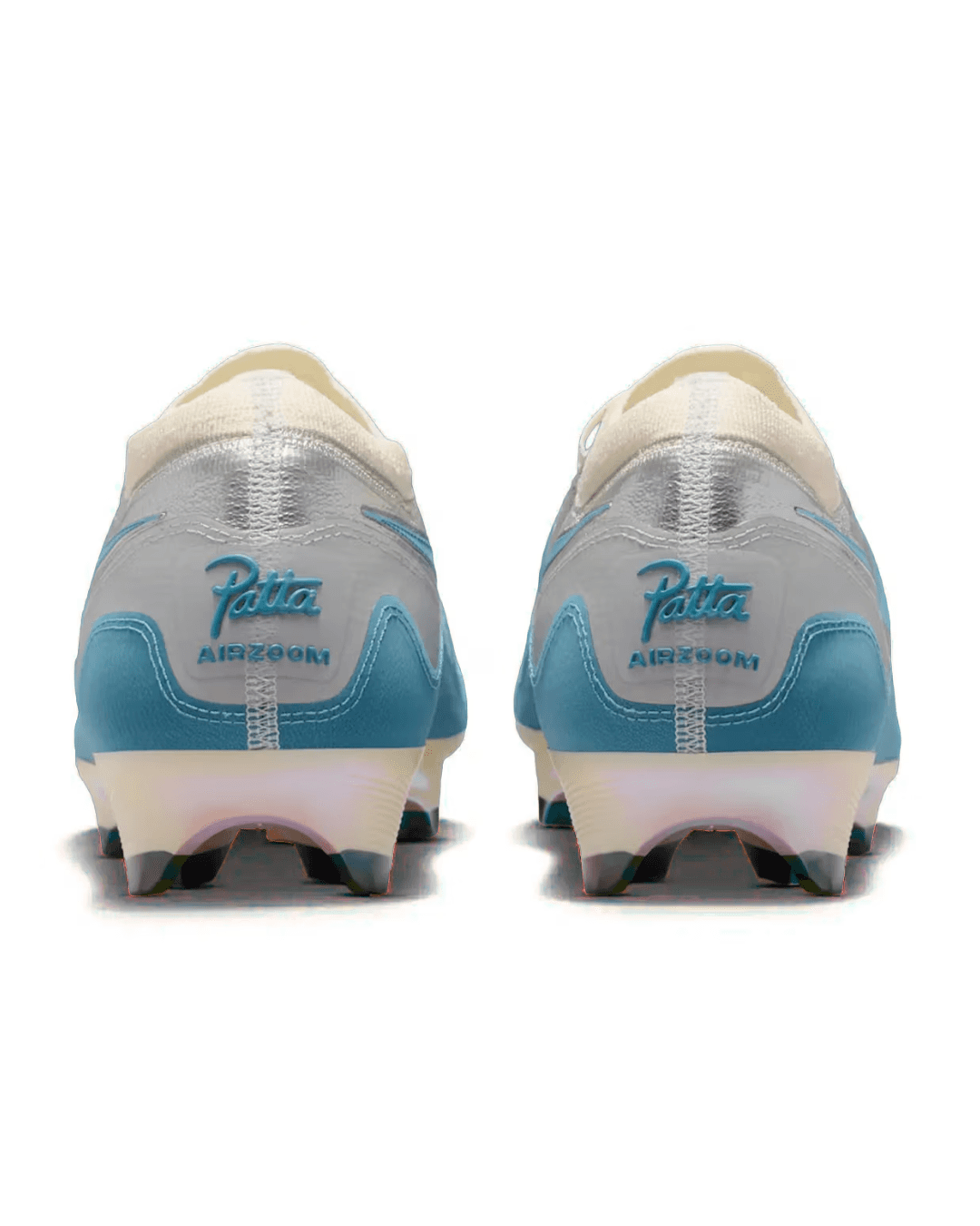 Patta x Nike: The "Noise Aqua" Waves Hit the Pitch