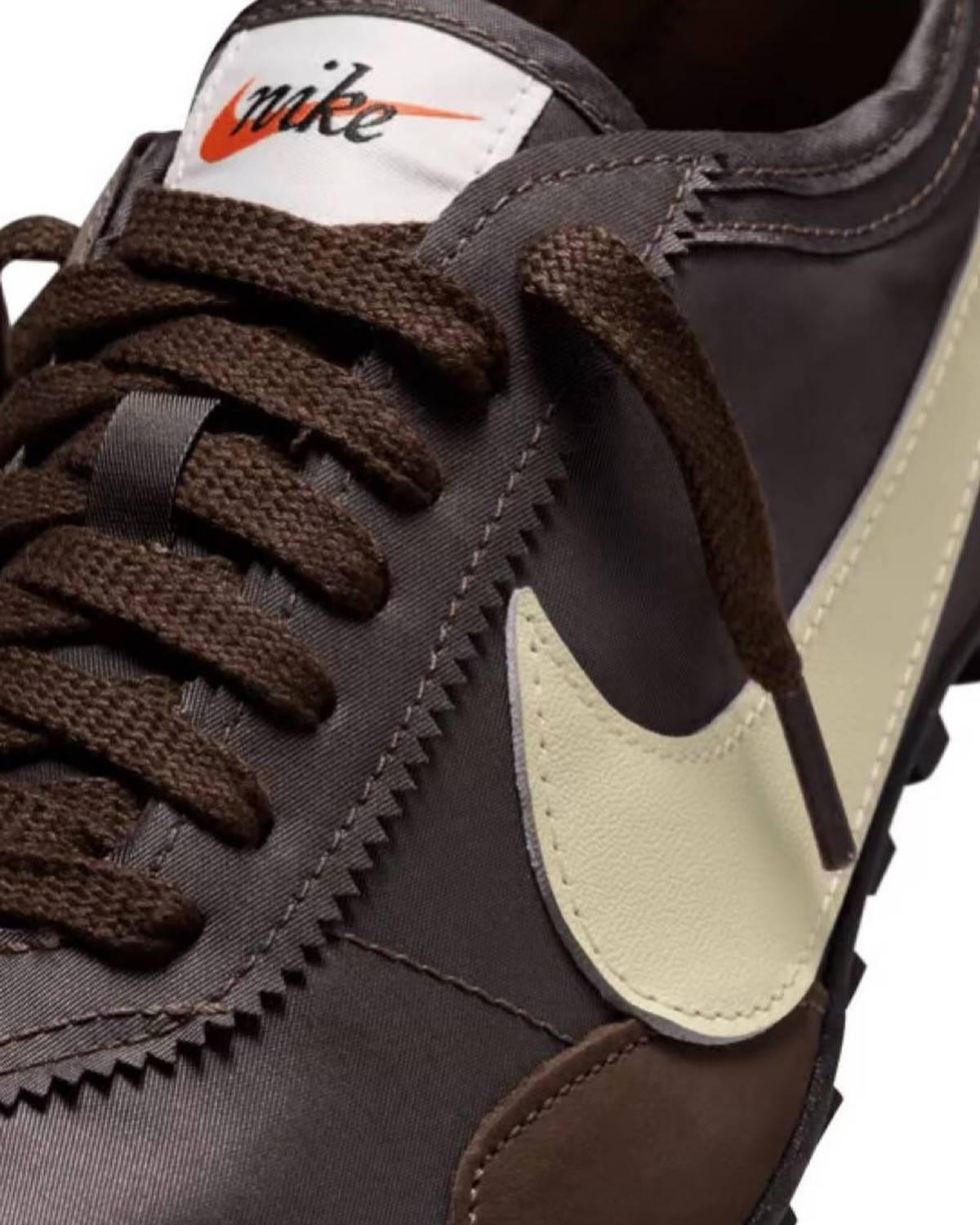 nike moon shoe og brown