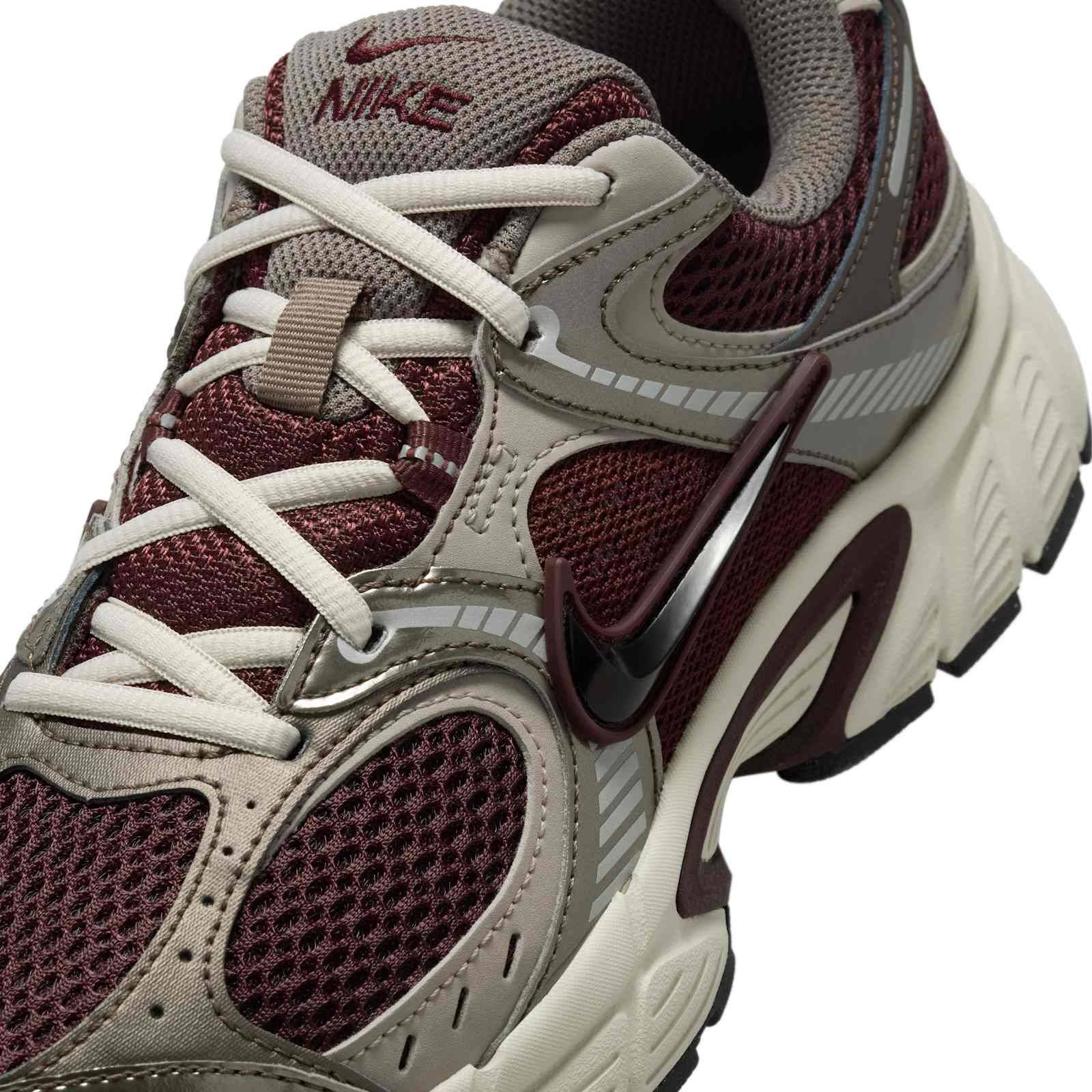 Nike V5 RNR Burgundy Crush Grey HQ7901 602 side
