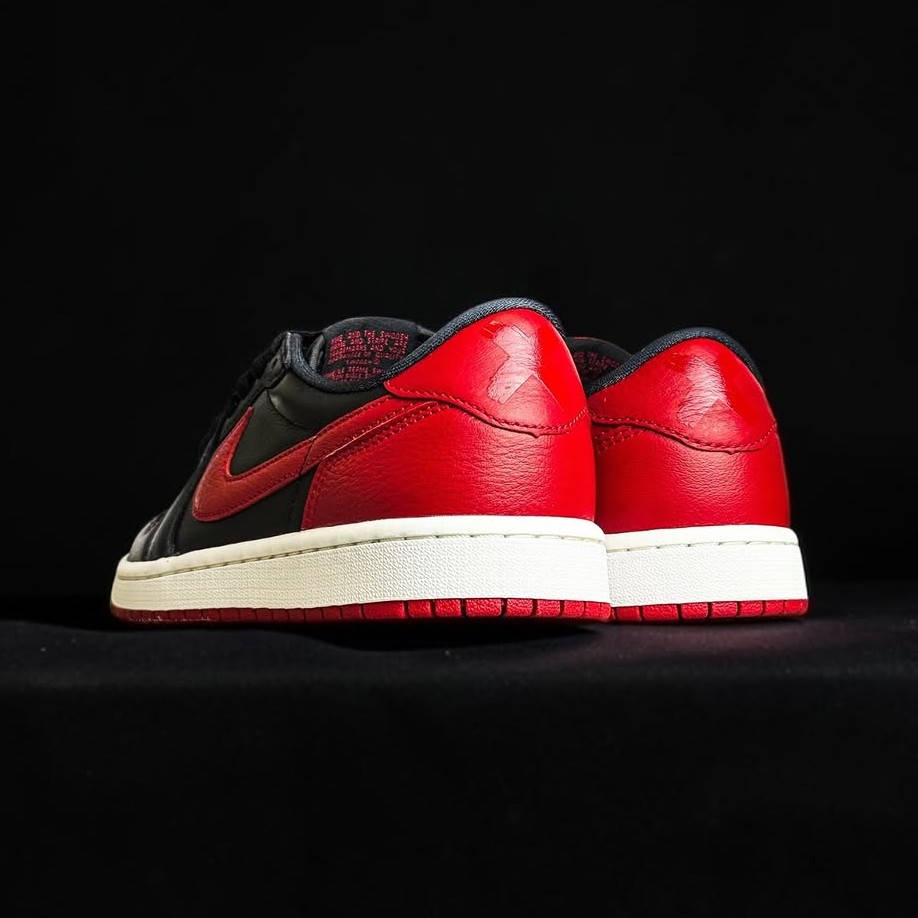 banned jordan 1 low heel shot