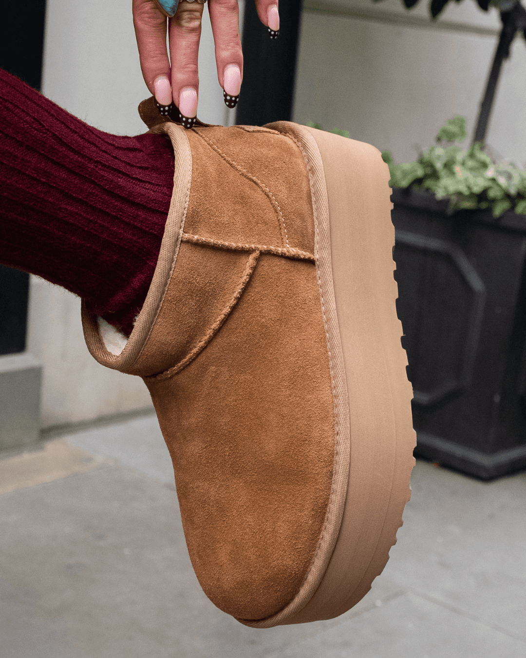 Classic Ultra Mini Platform Boot Chestnut