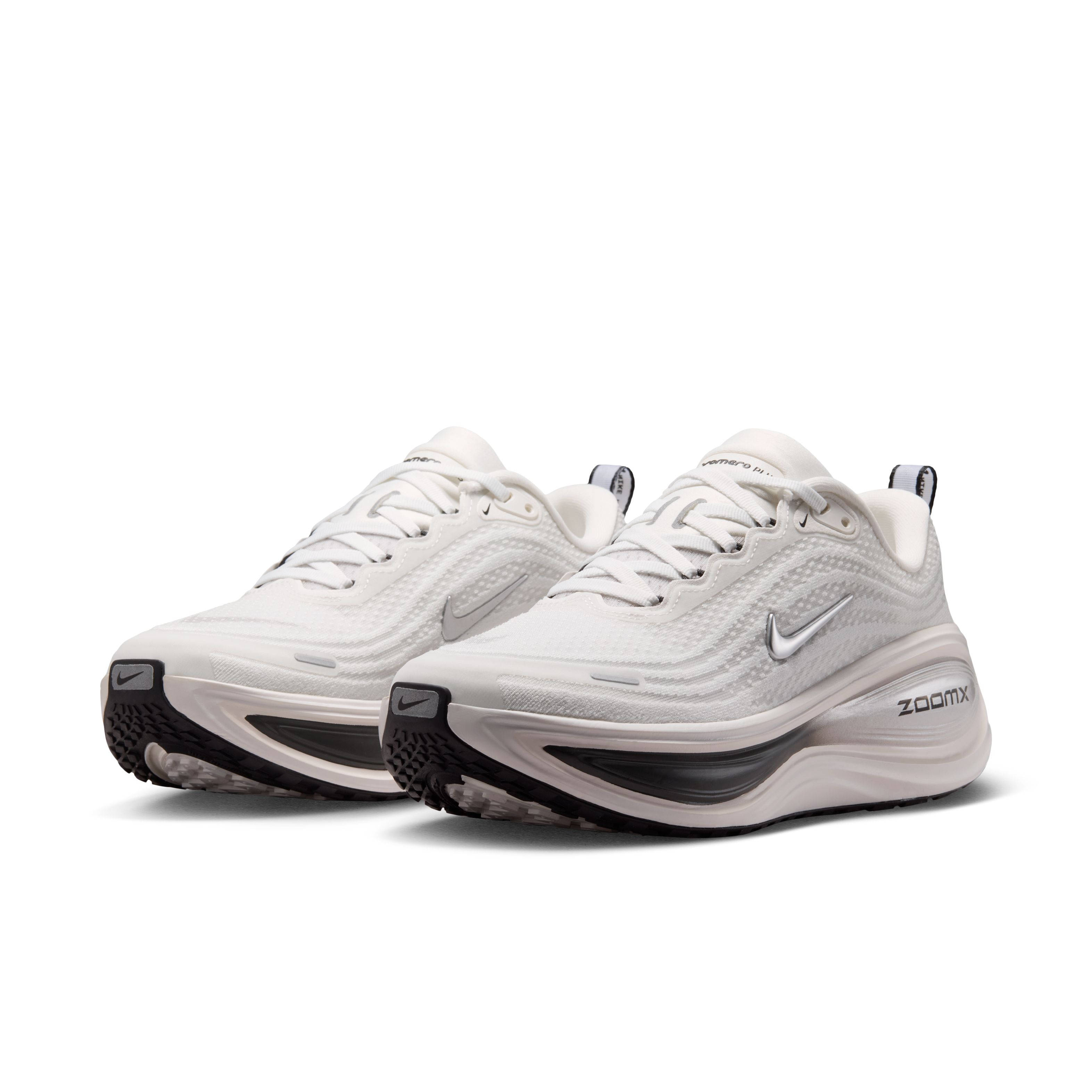 Nike Vomero Plus Summit White IO9916 101 front