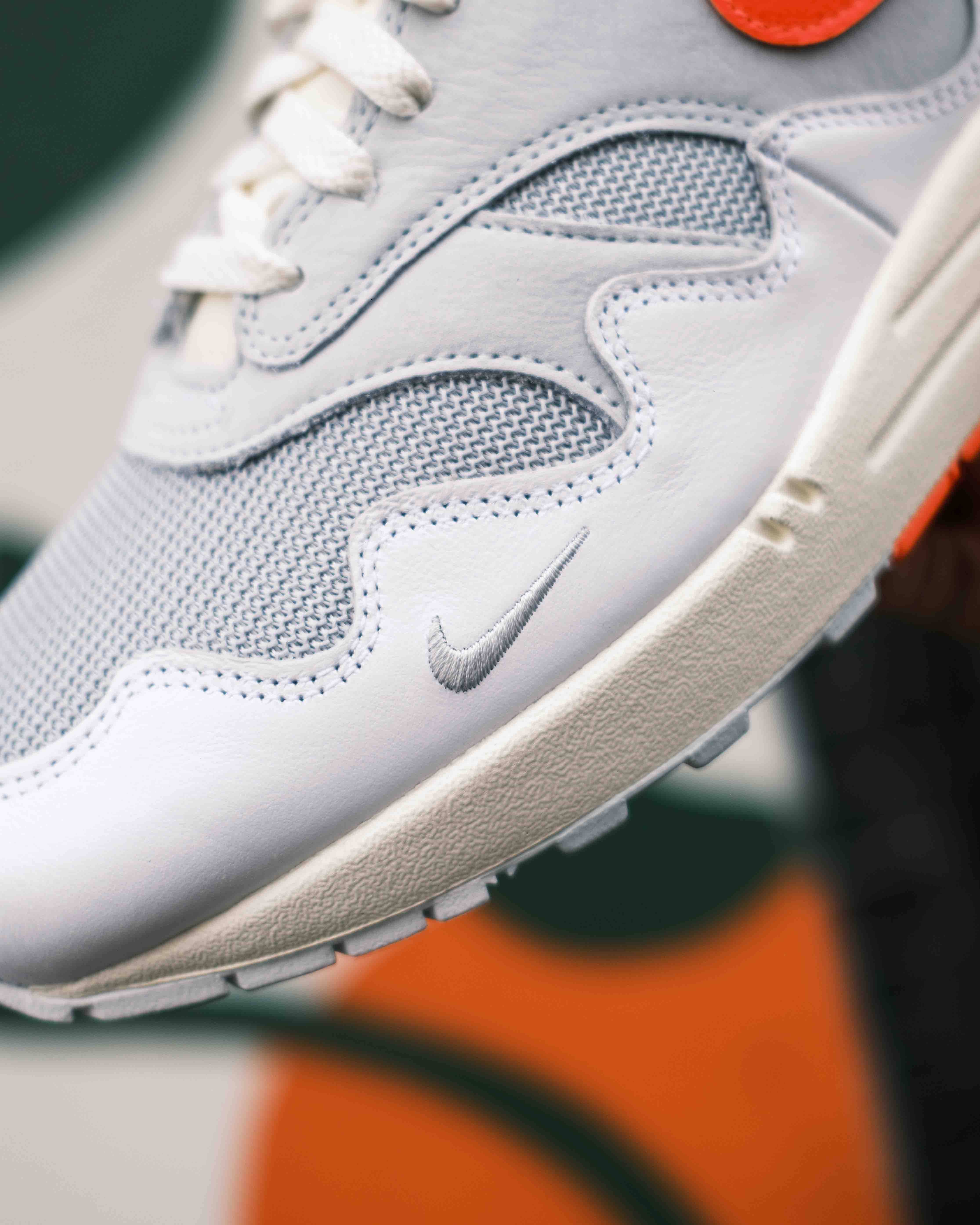 patta x nike air max 1 hyper crimson