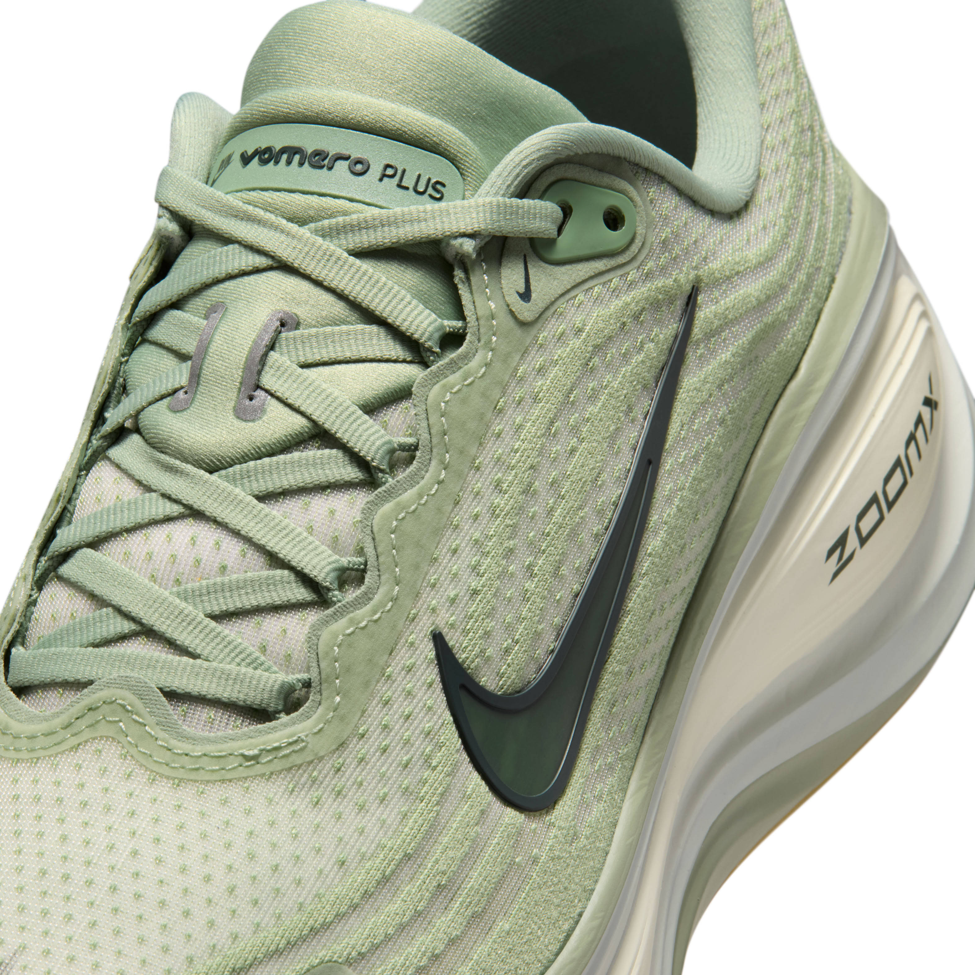 Nike Vomero Plus Jade Horizon Detail