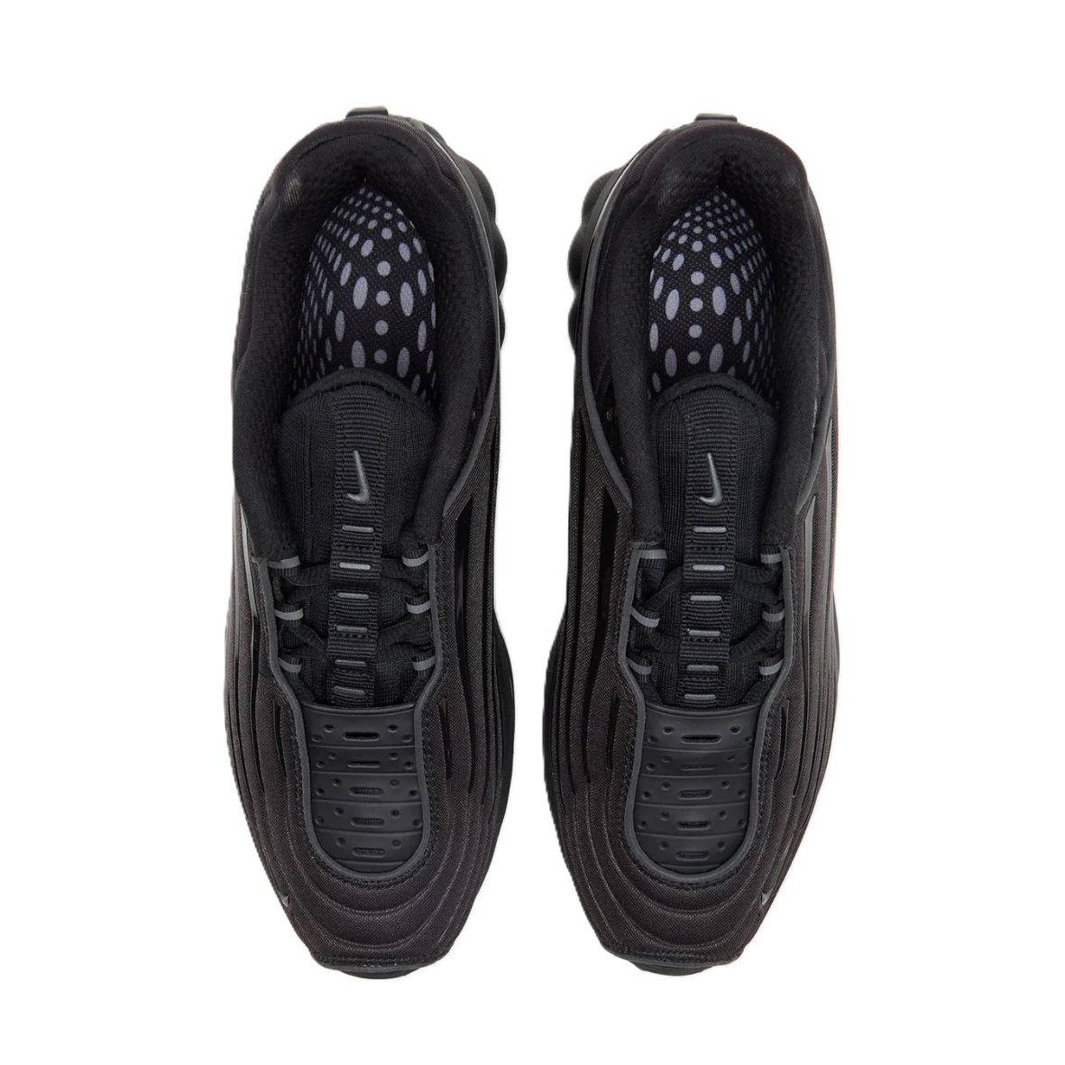 nike air max 2000 triple black top down shot