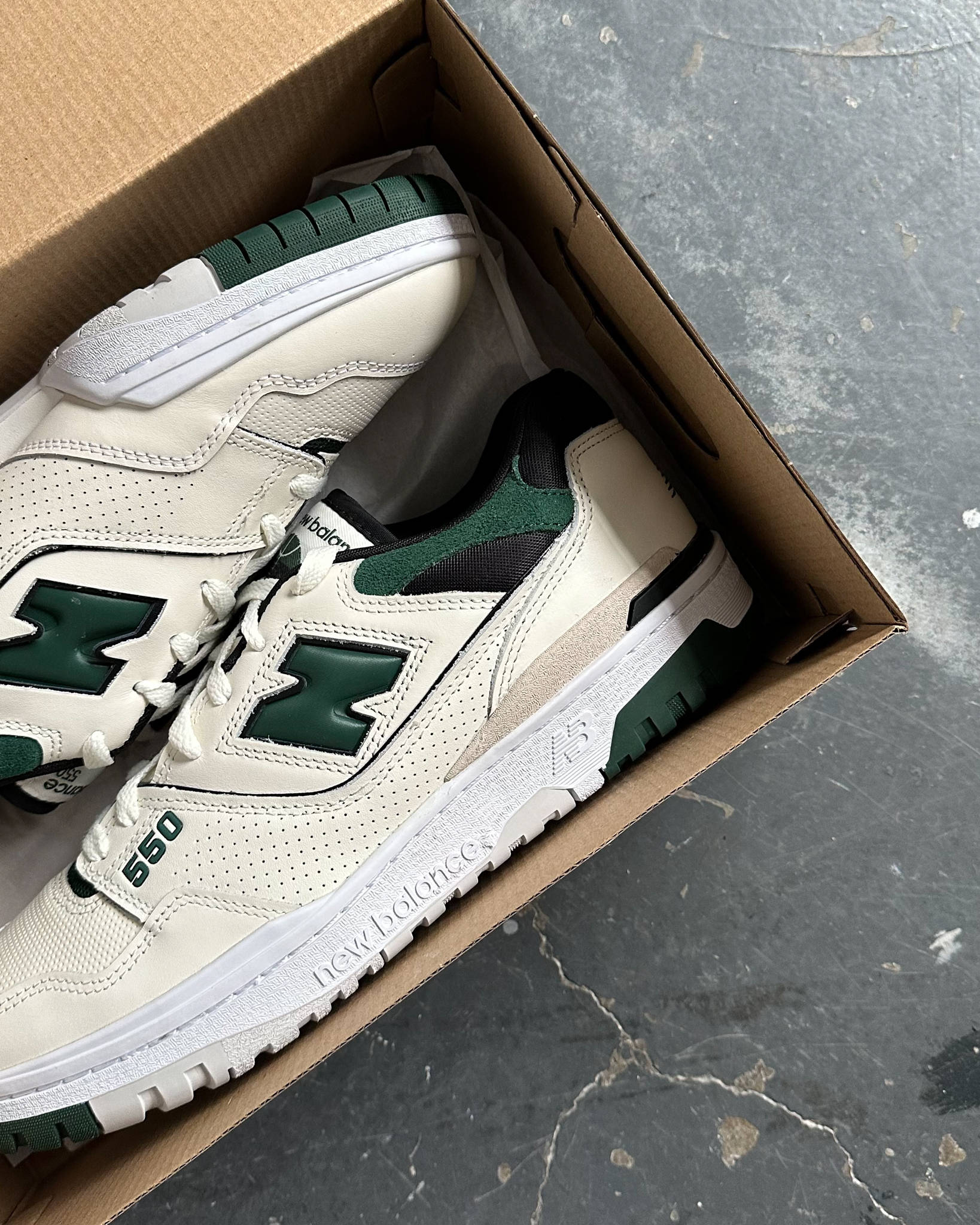 new balance 550 in box