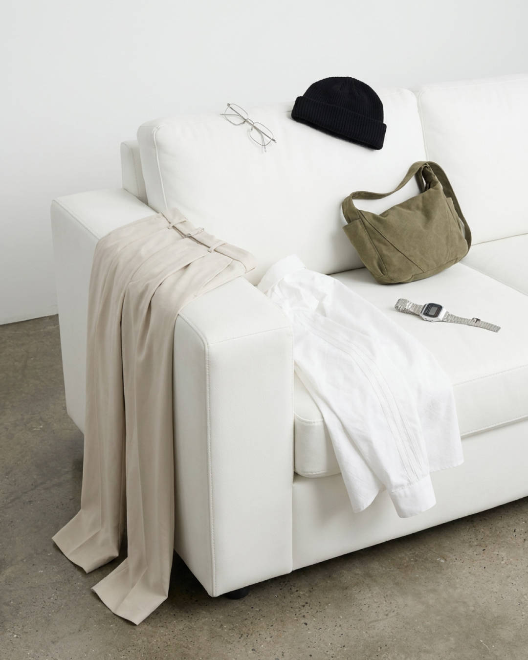 Couch flatlay adidas