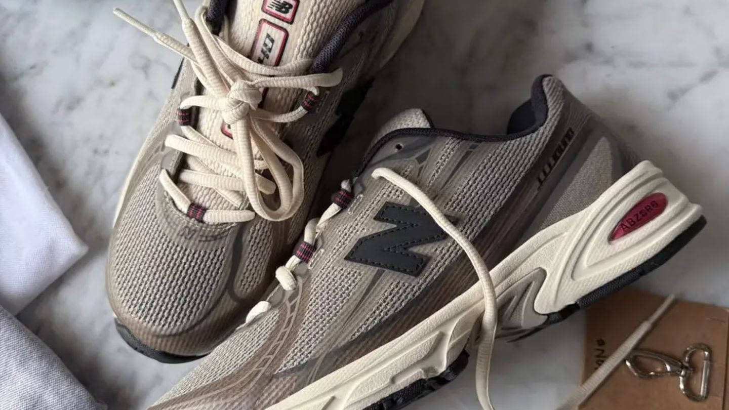 JJJJound x New Balance 740 "Taupe"