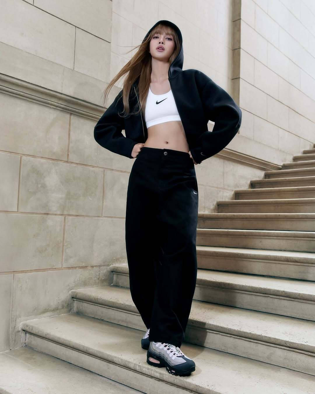 Lisa via Nike