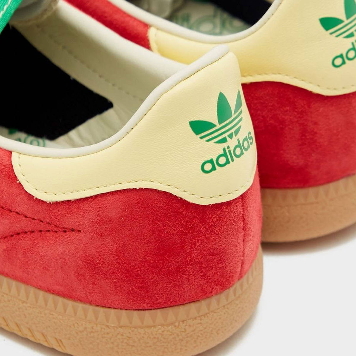 size x adidas Napoli Pizza Pack Red Back