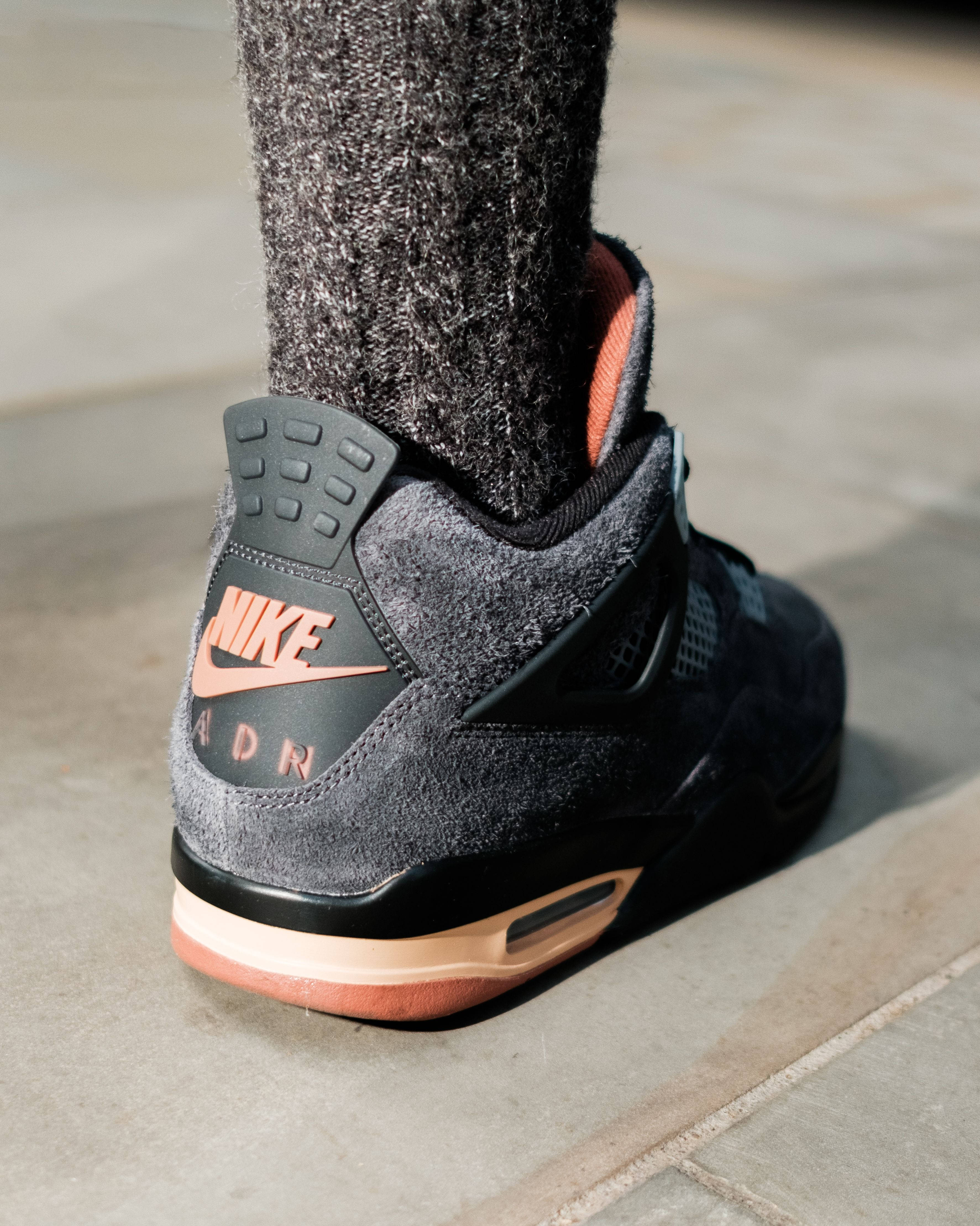 Air Jordan 4