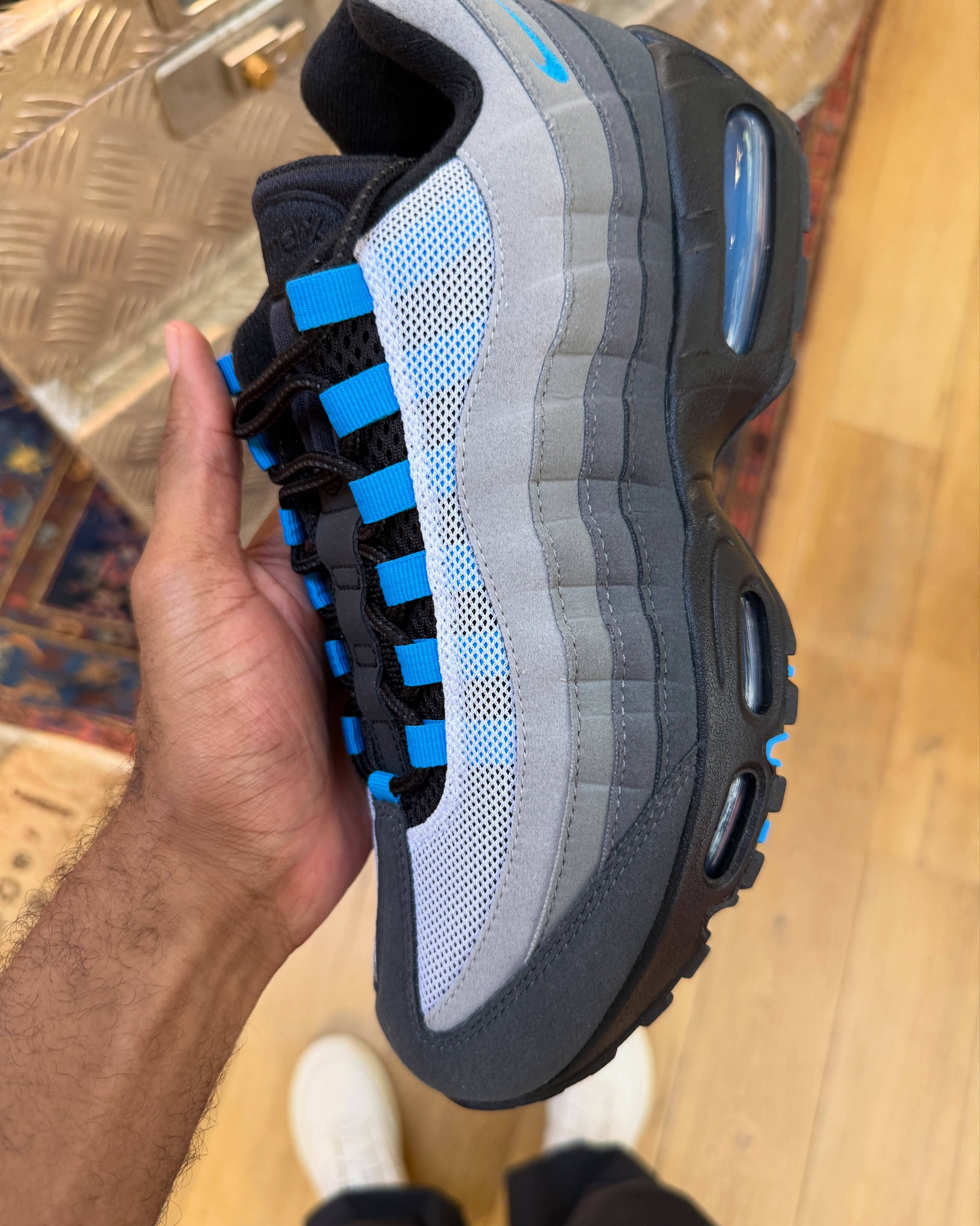 nike air max black tongue pack blue