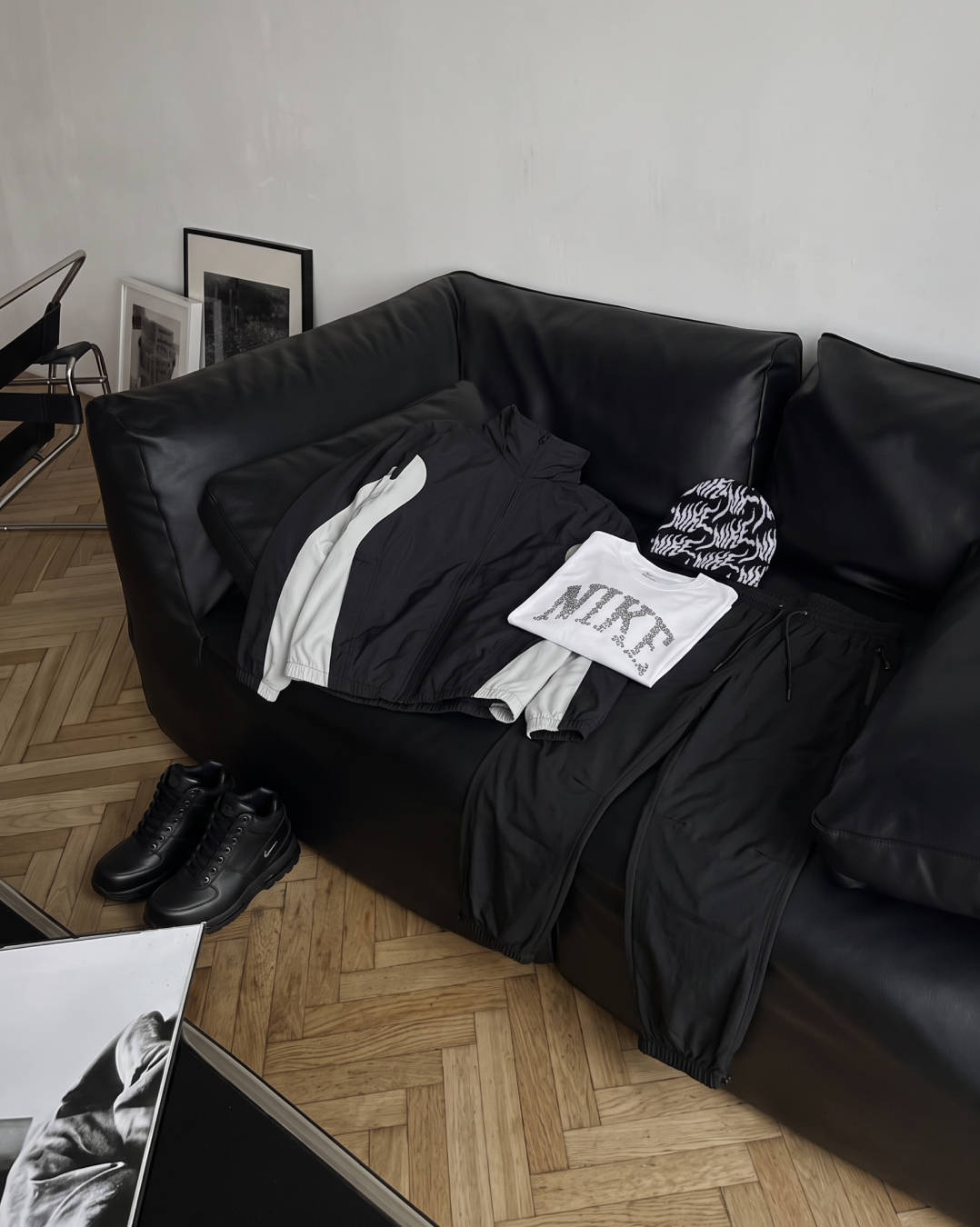 Nike monochrome outfit