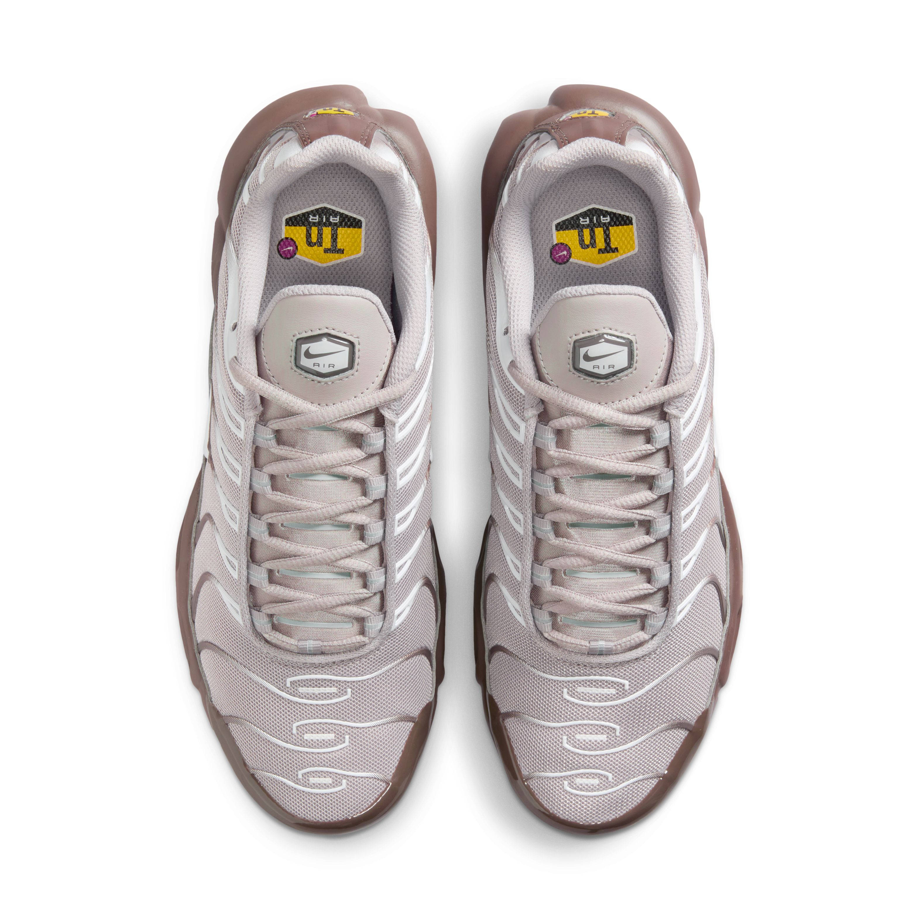 Nike TN Air Max Plus Brown Pink DZ3671 002 middle