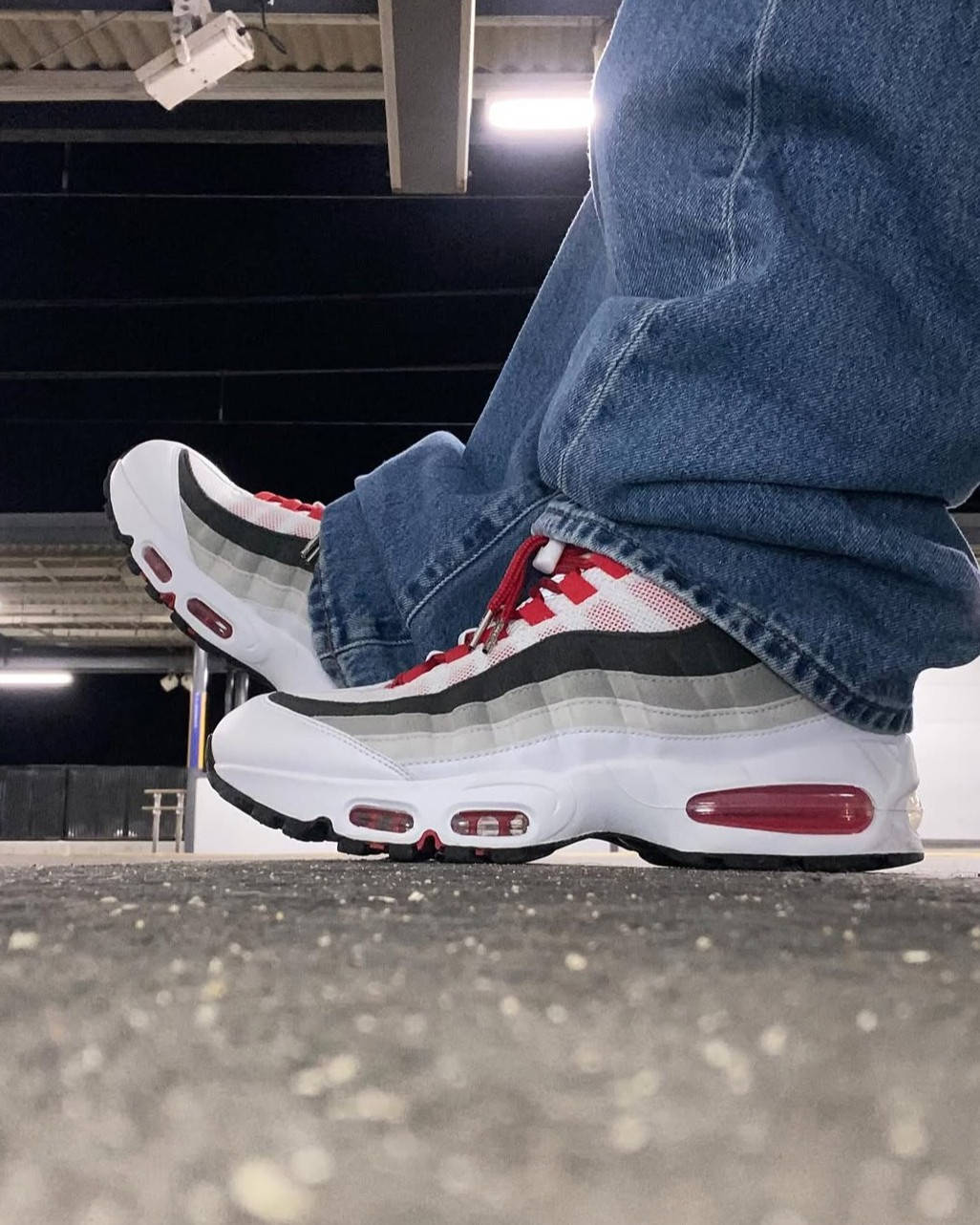 comet red big bubble air max 95 2026 worn with baggy denim