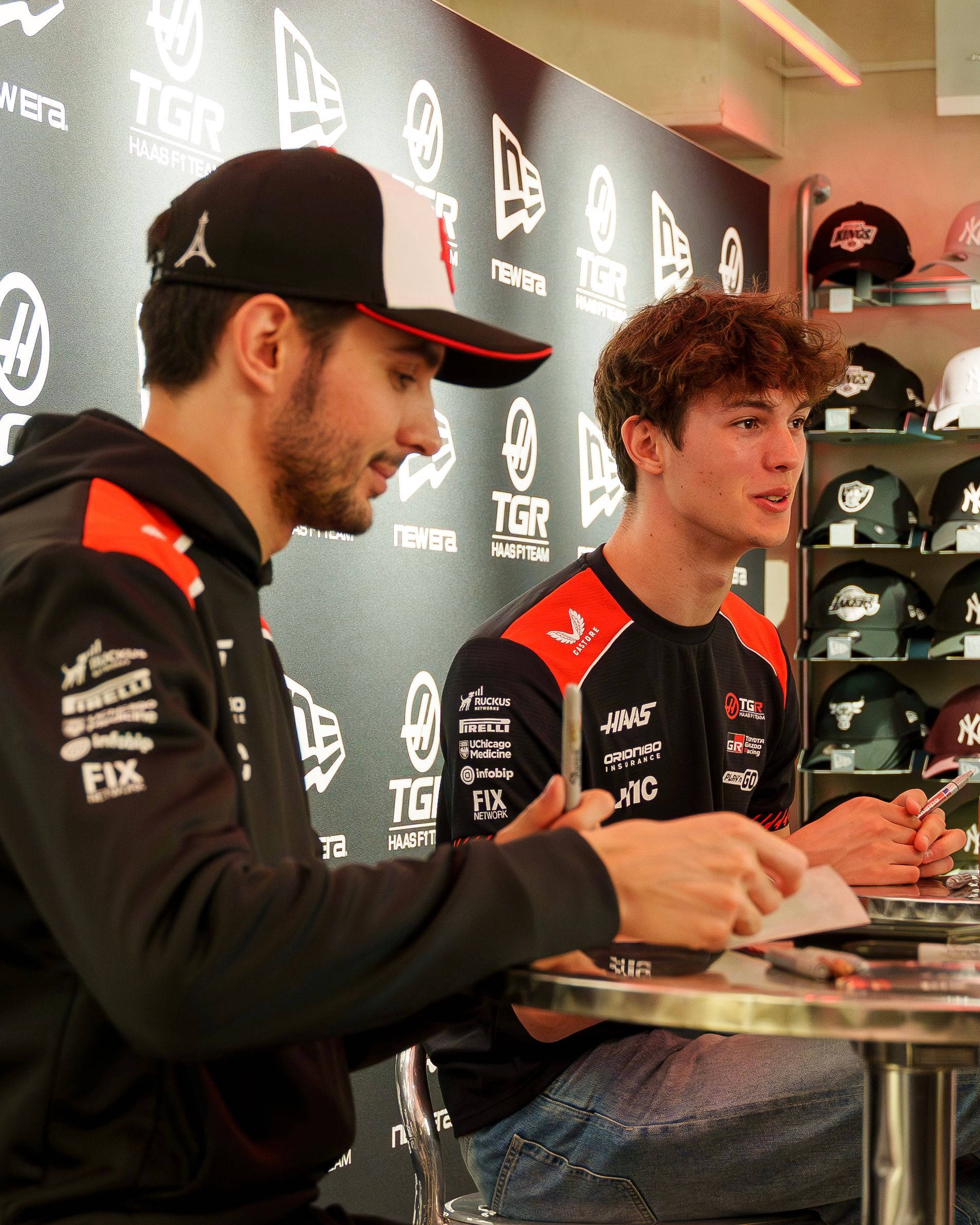 taylor from tss with f1 drivers talking threads