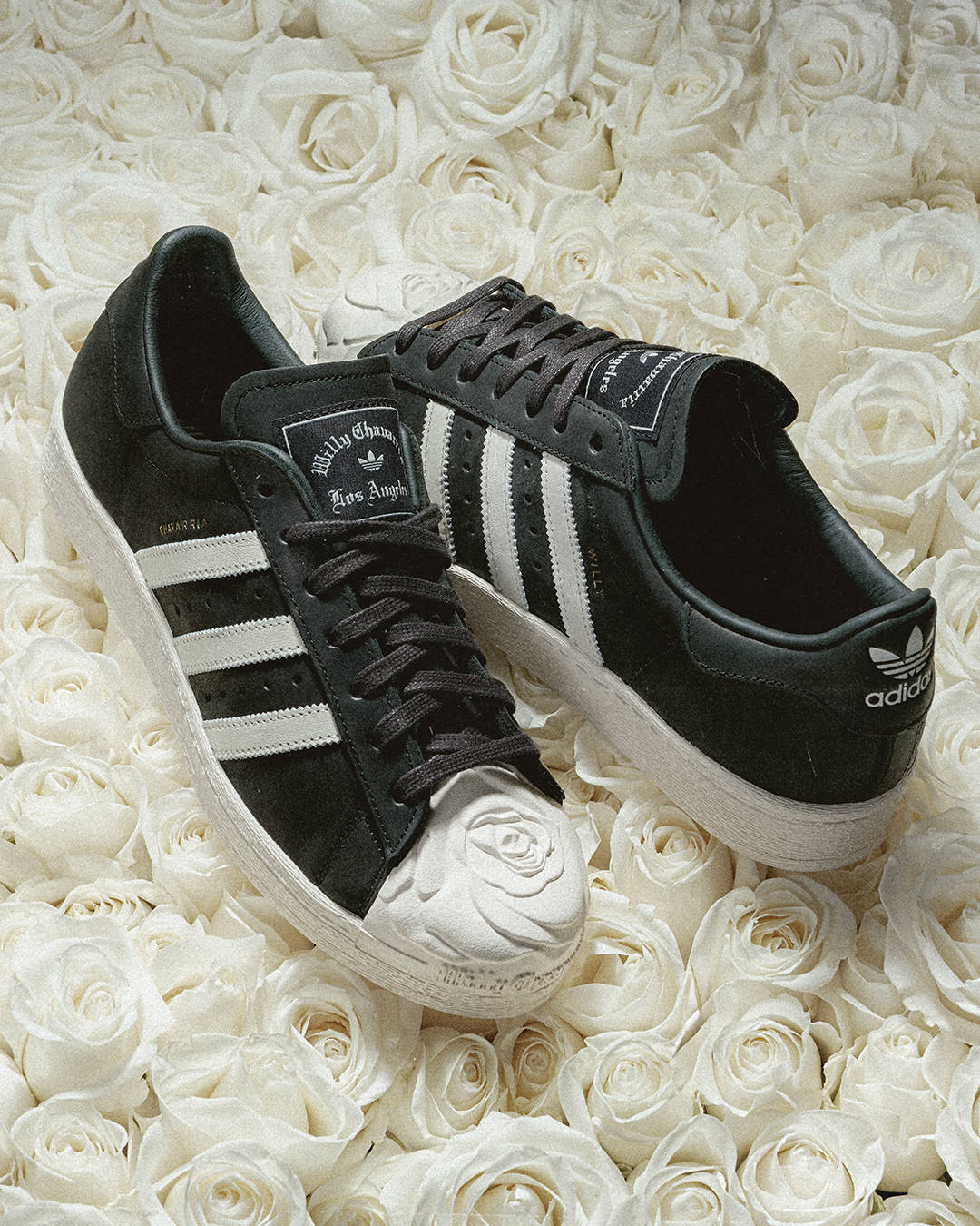 adidas©