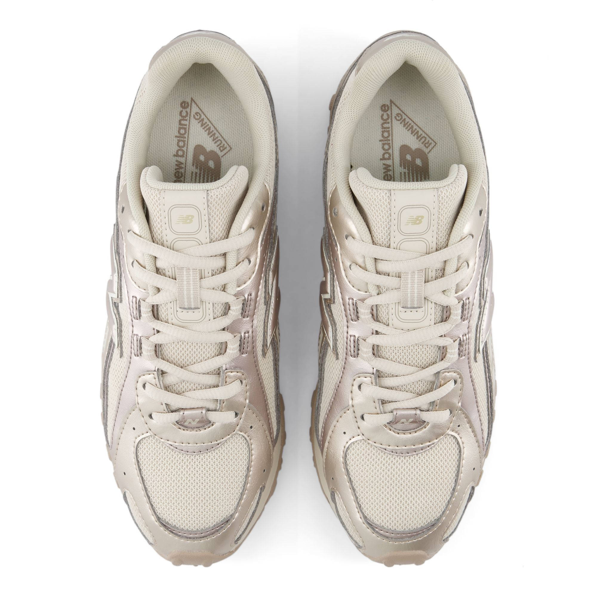 New Balance 204L Timberwolf Light Gold Metallic U204LCMB middle