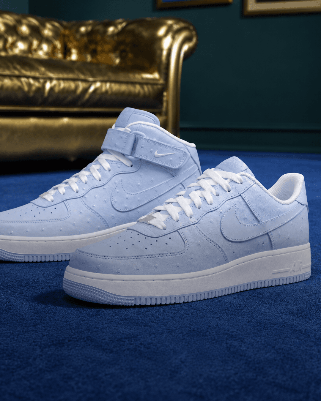 travis scott icey blue air force 1