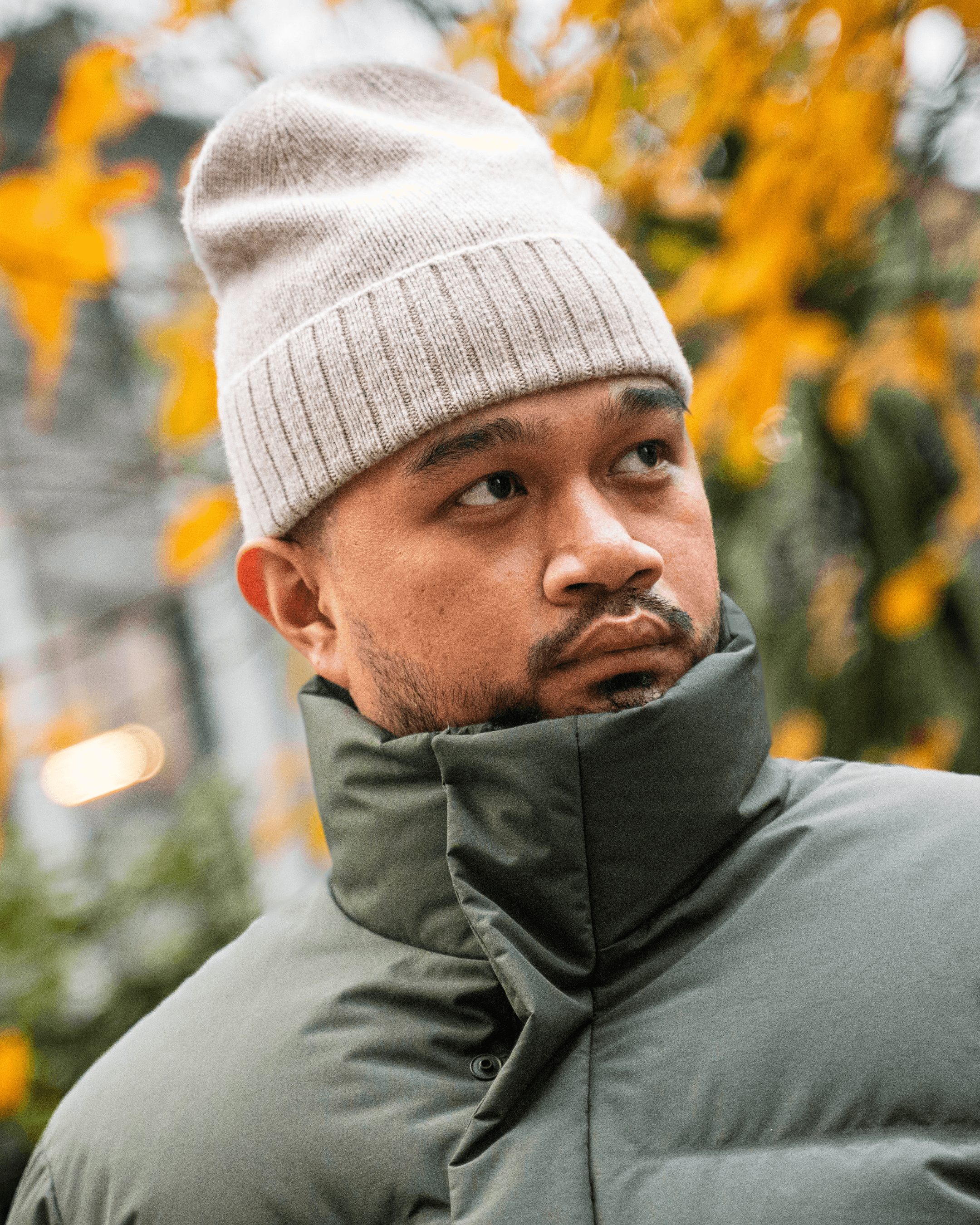 100% Cashmere Knit Beanie Beige