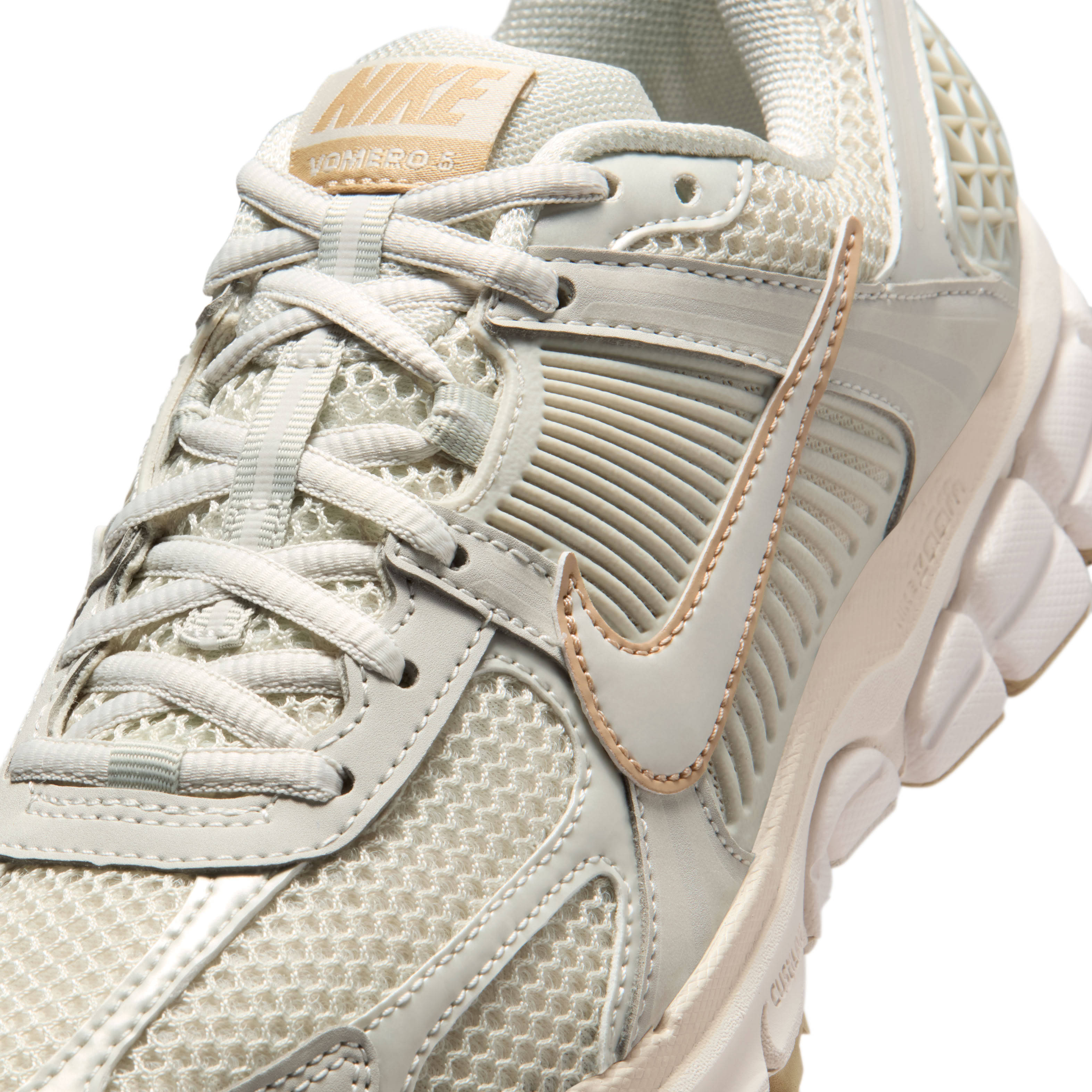 Nike Zoom Vomero 5 Light Bone Phantom Detail