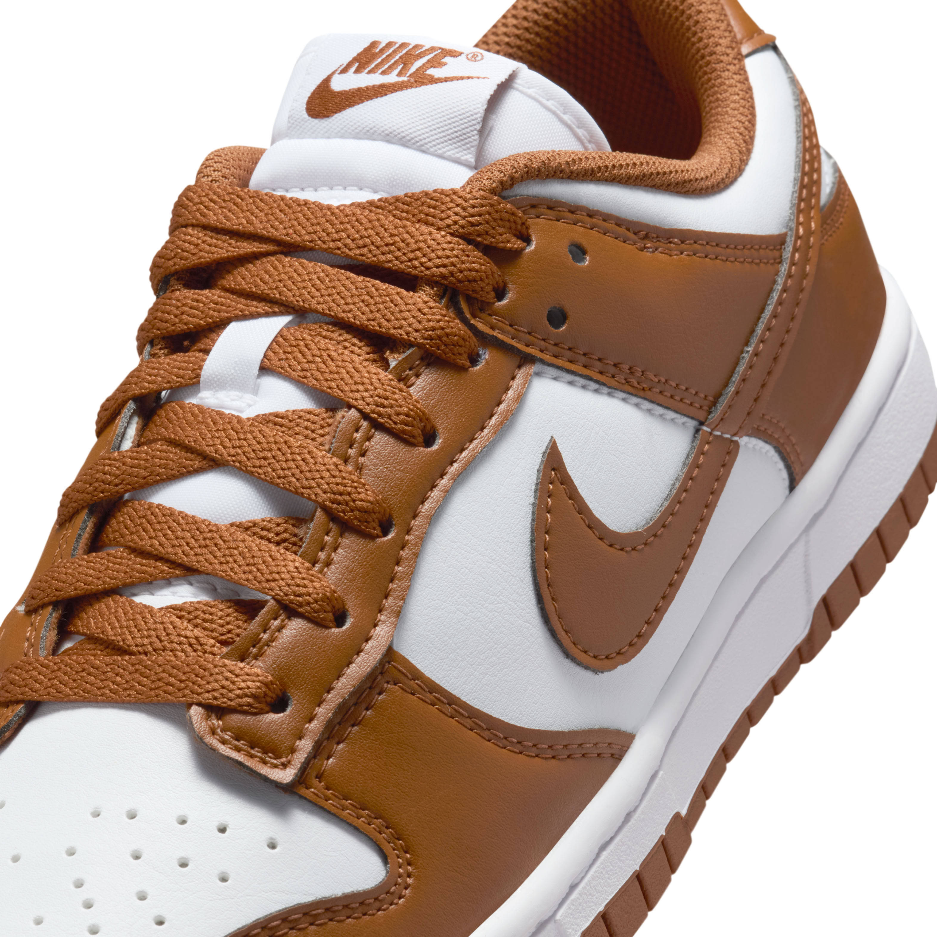 Nike Dunk Low Sail White Light British Tan Detail