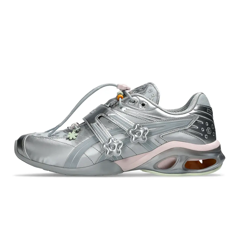 Cecilie Bahnsen x ASICS Gel-Kinetic FR Piedmont Grey detail showing floral motifs and drawcord laces