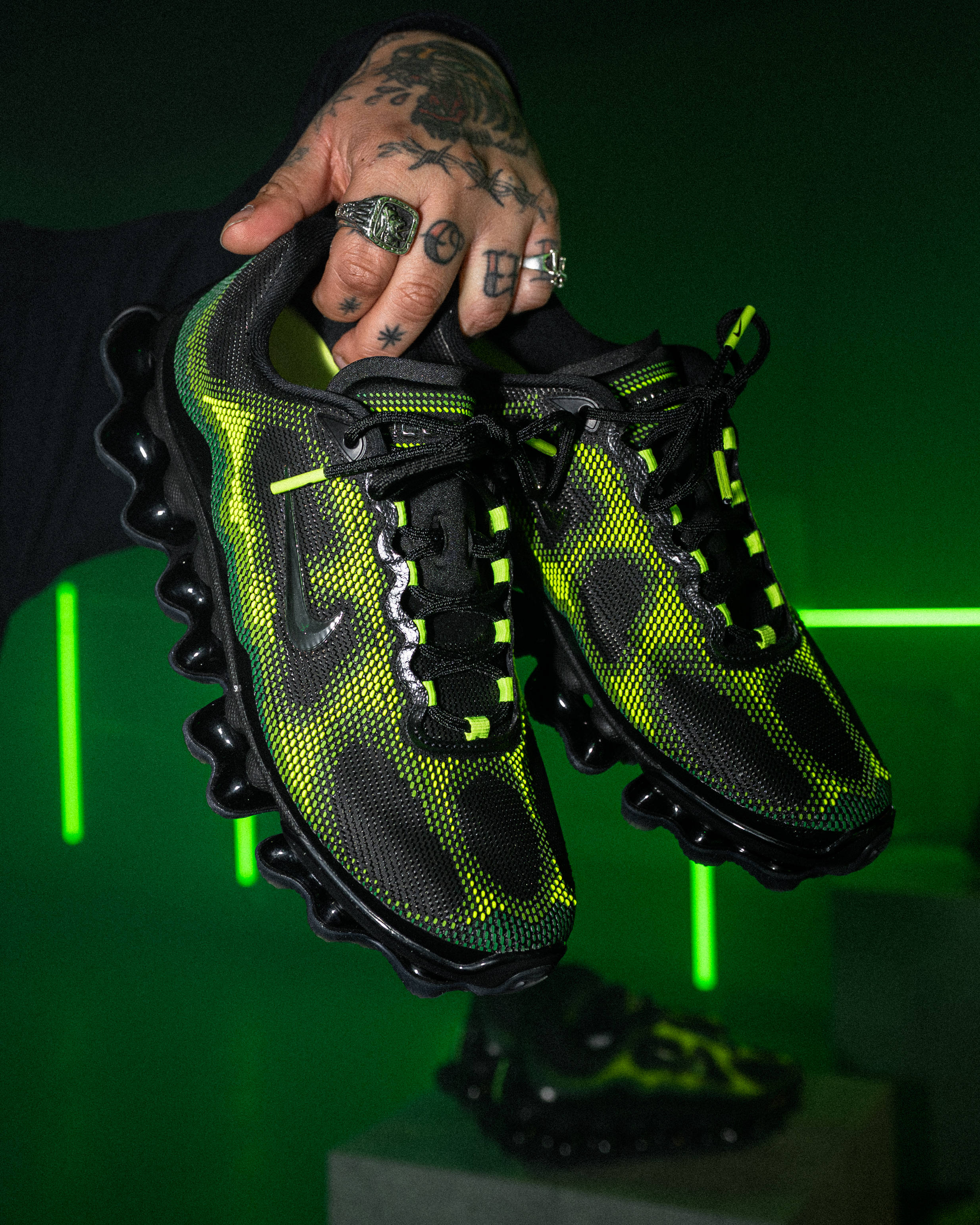 Nike Air Liquid Max Black Green Apple