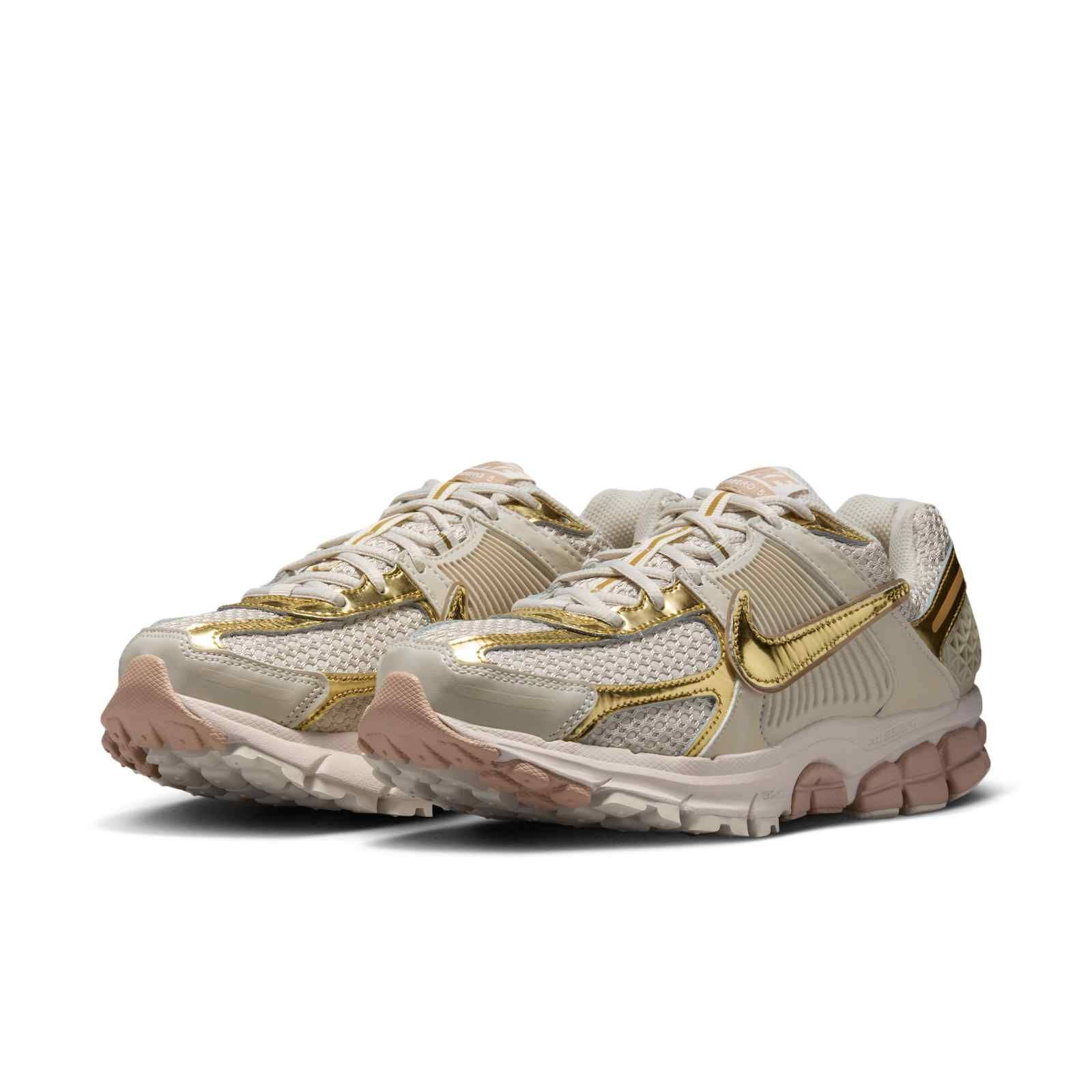 Nike Zoom Vomero 5 Light Orewood Brown Gold IV4311 101 front