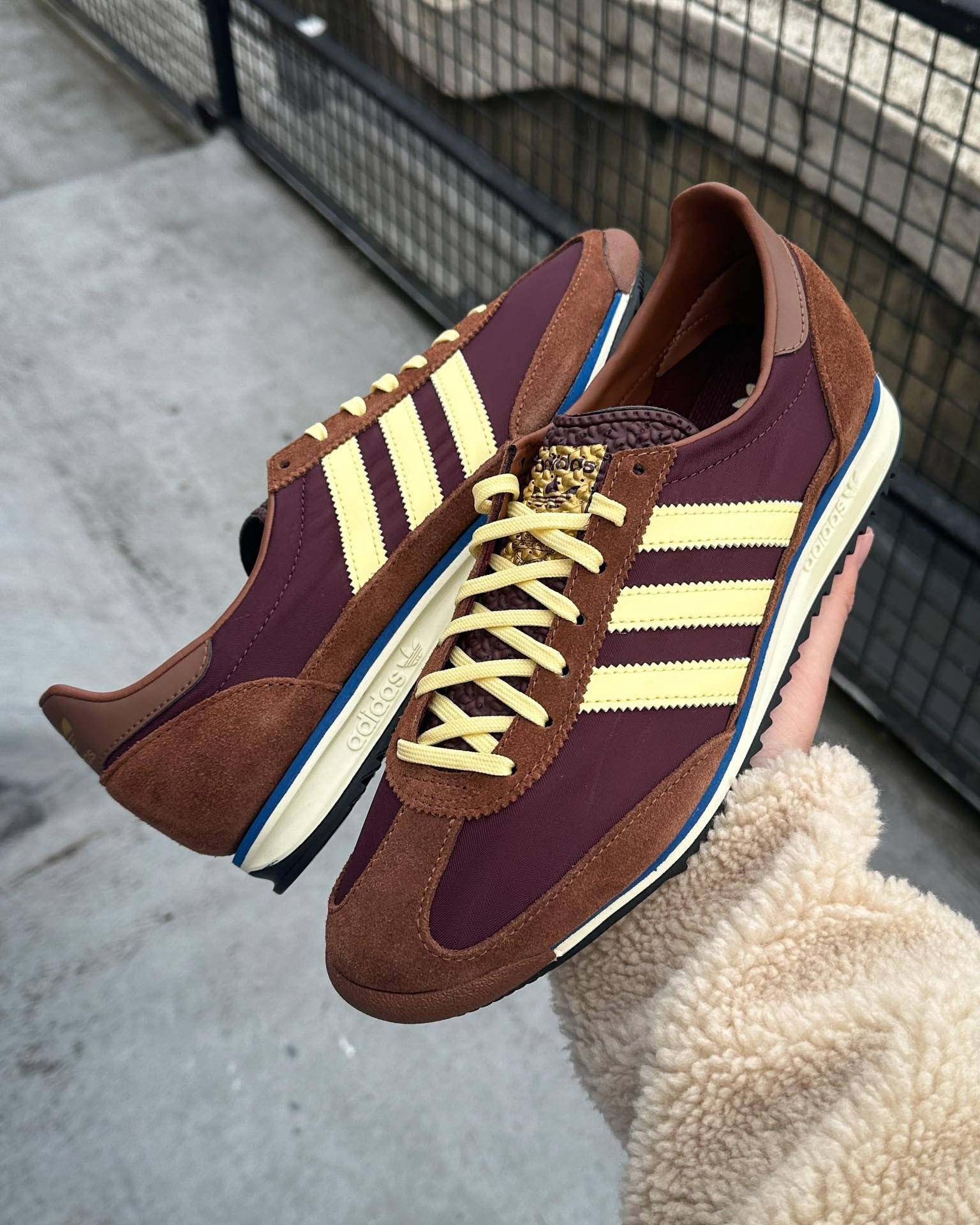 sl72 brown