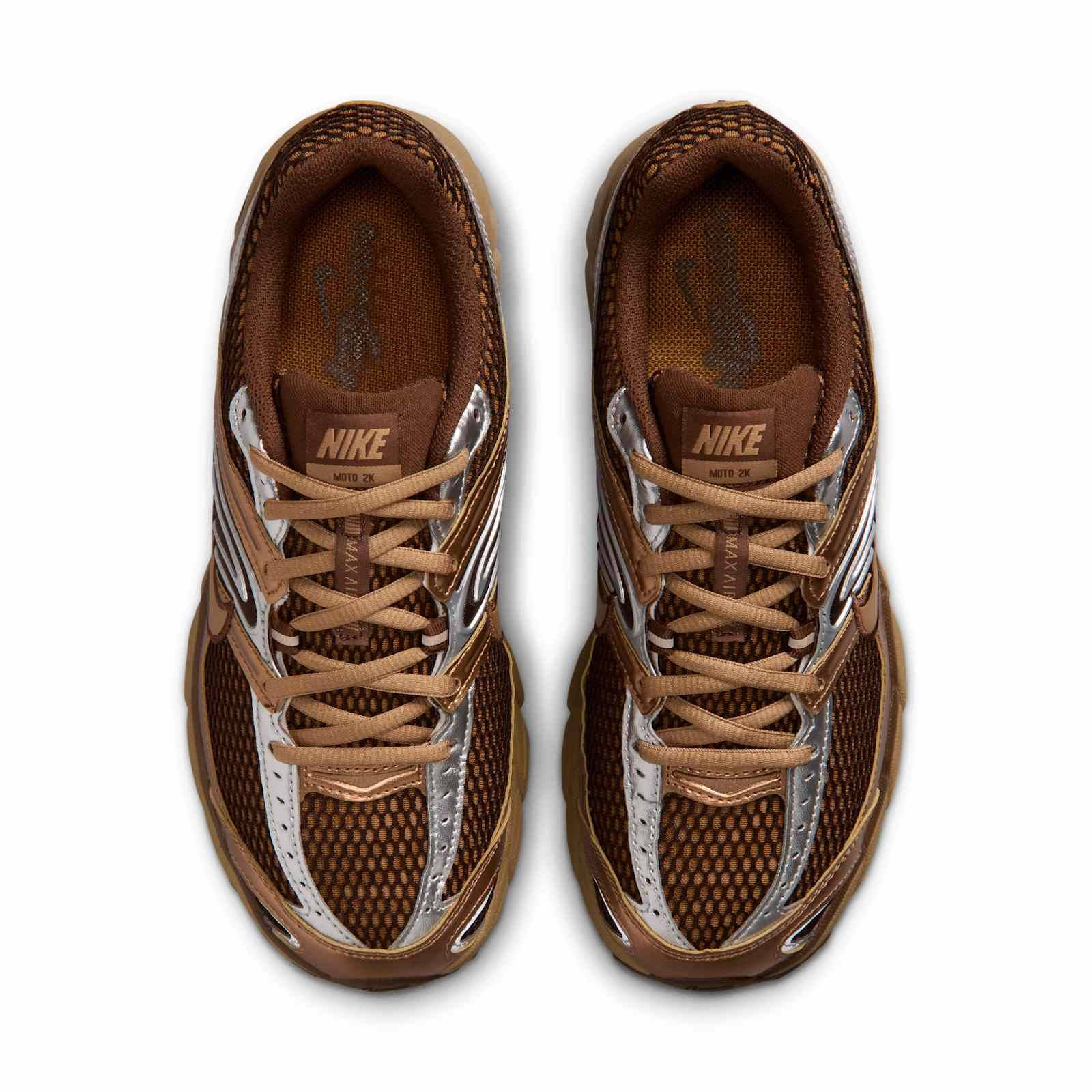 Nike Air Max Moto 2K Cacao Wow Tan HQ2056 202 middle