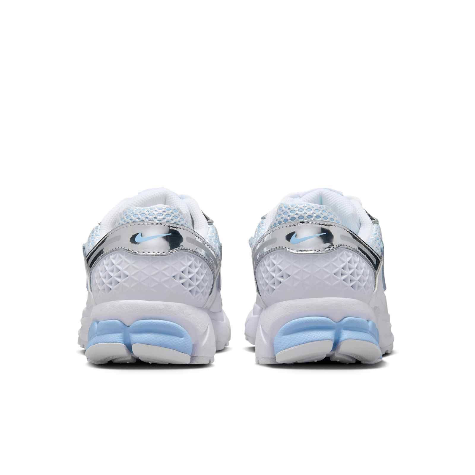 Nike Zoom Vomero 5 Aluminium Football Grey IV4311 100 back