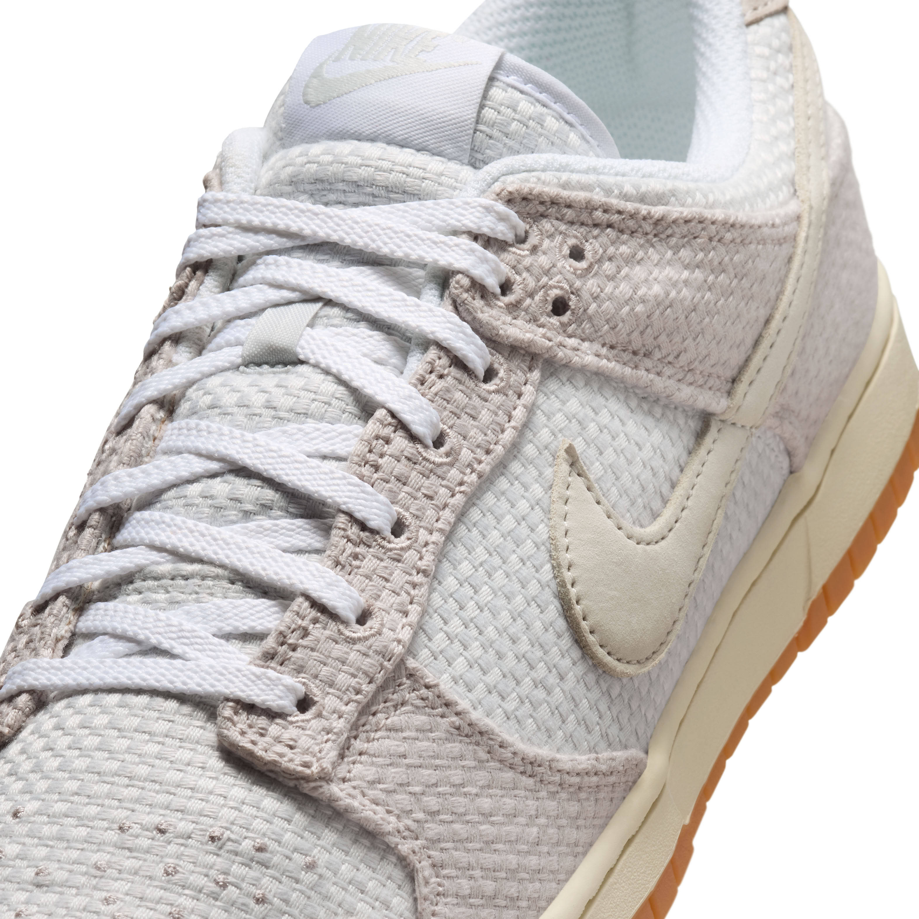 Nike Dunk Low Retro SE Moon Particle Detail