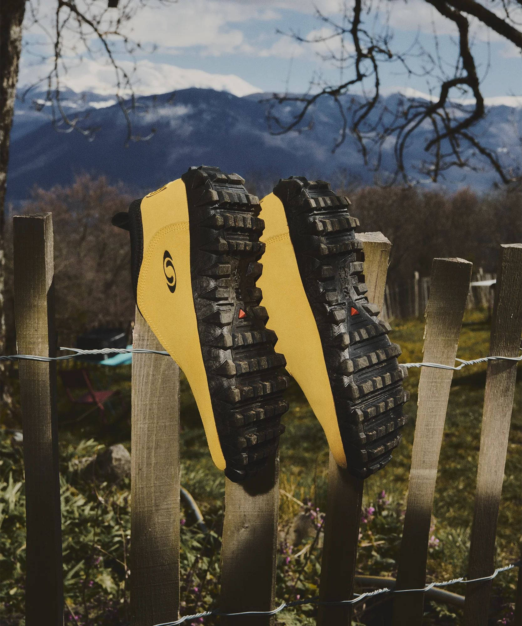 Salomon Snowclog OG Cyber Yellow L45390000 heel