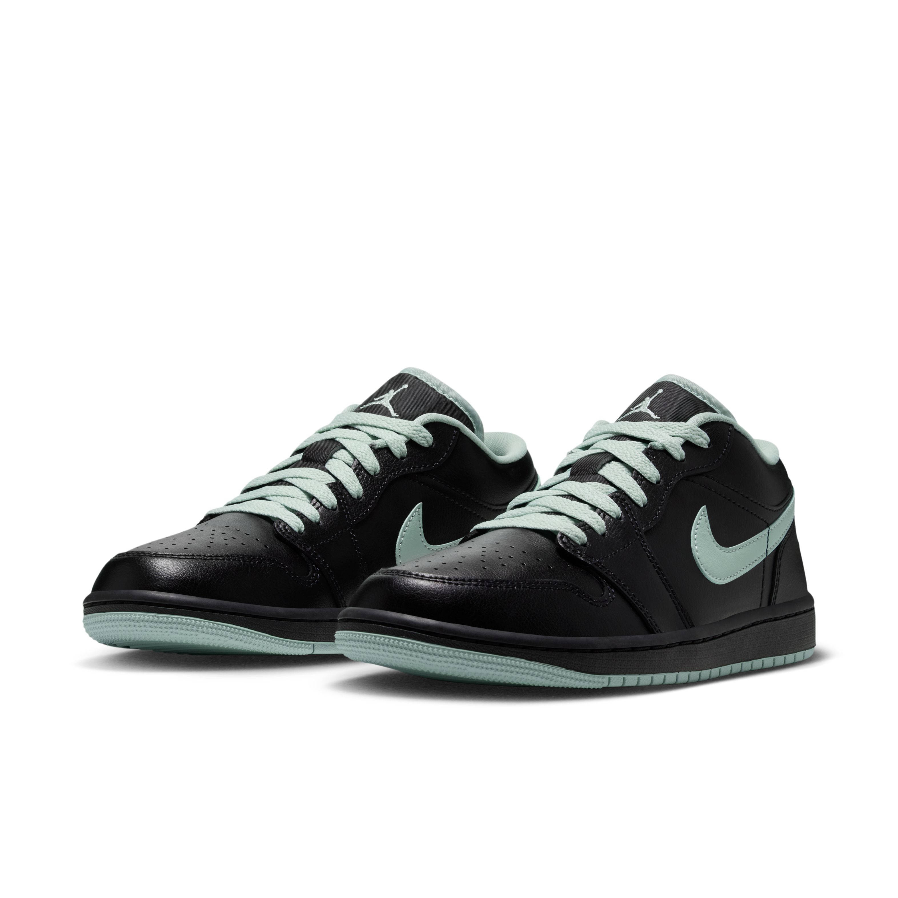 Air Jordan 1 Low Pistachio Frost DC0774 008 front