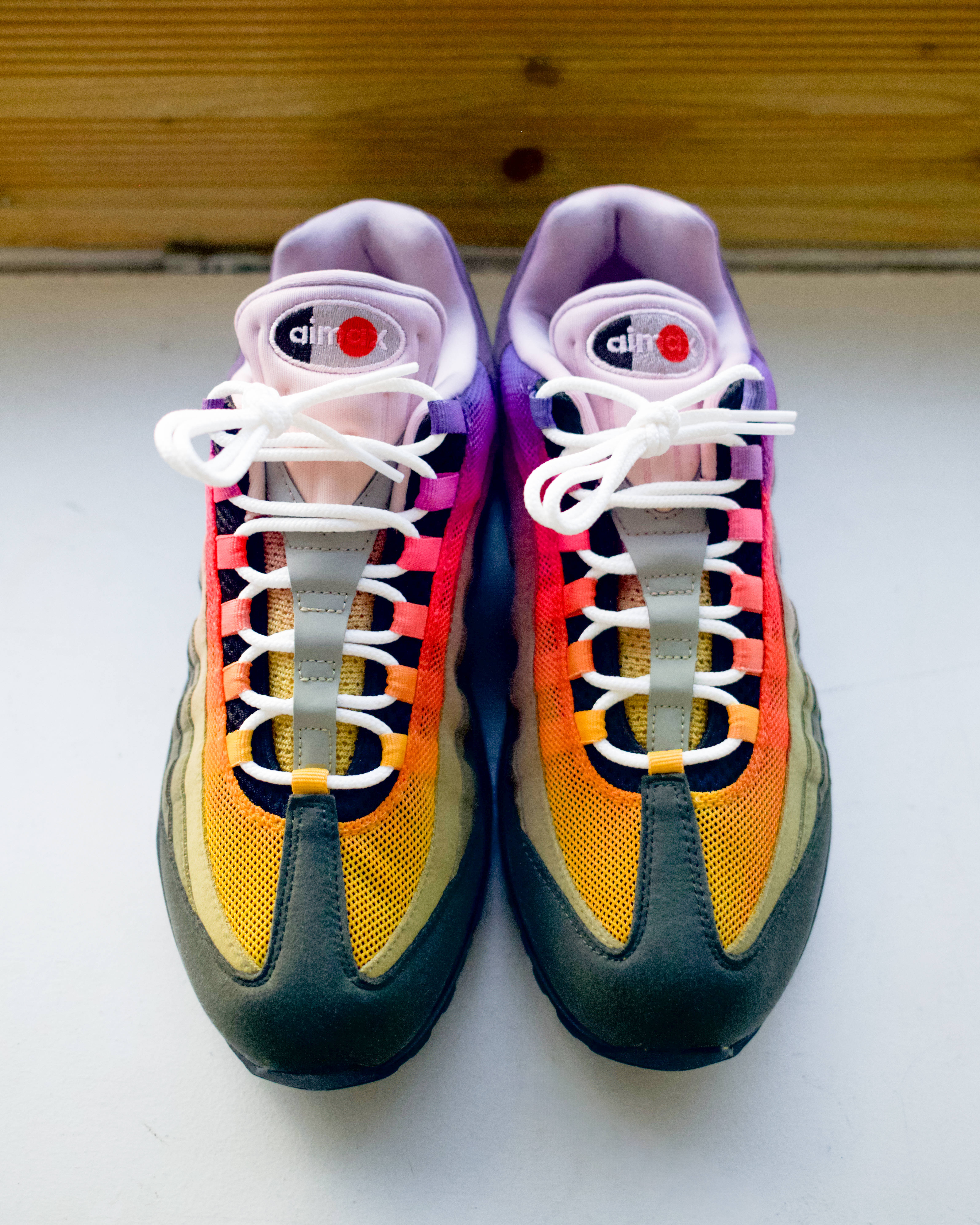 lorenzgo portrait holding the atmos air max 95