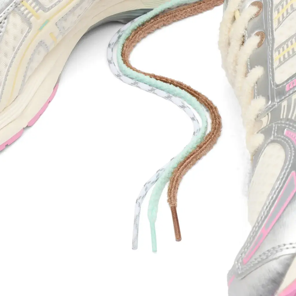 vandythepink x asics