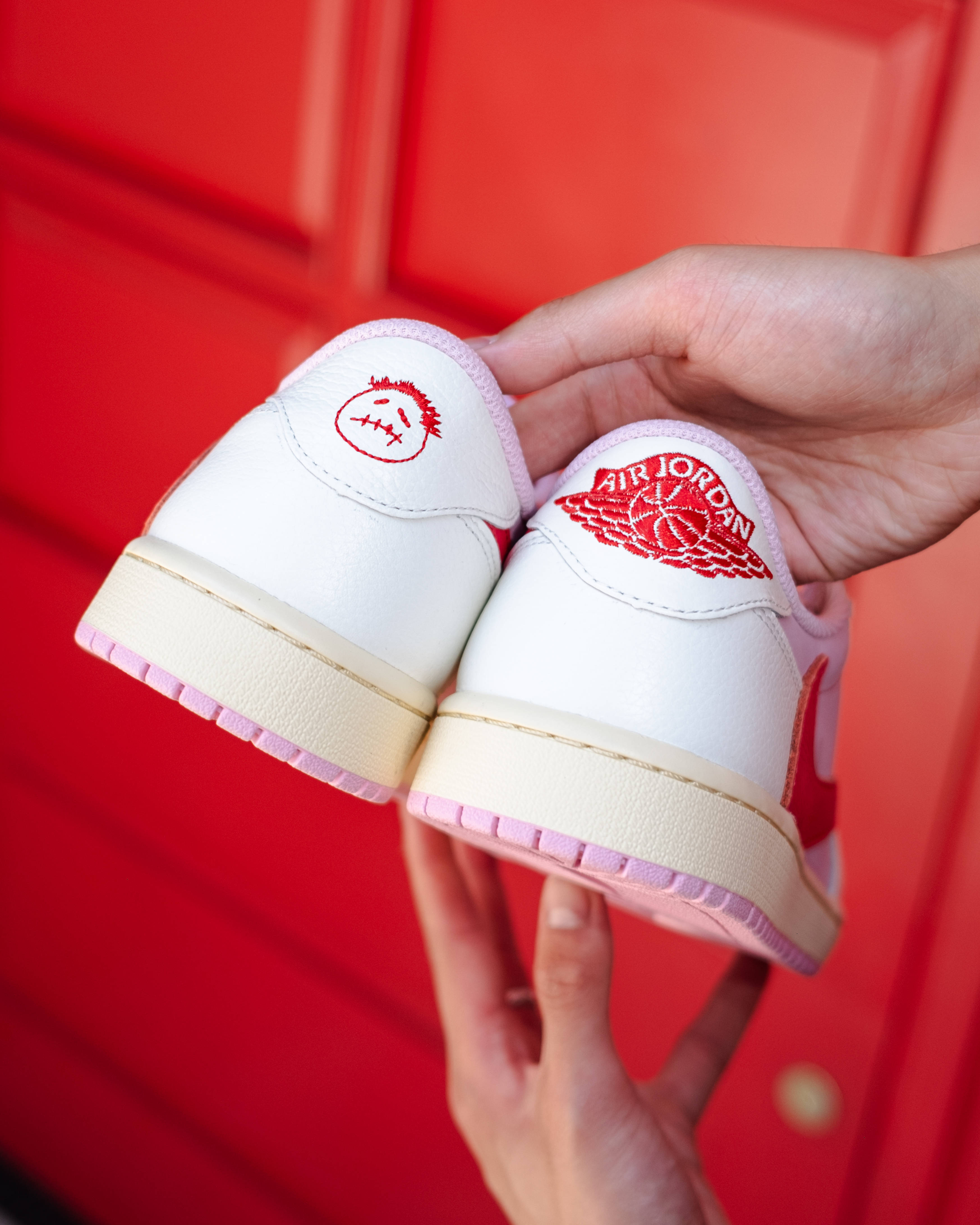 heel shot air jordan 1 og low shy pink