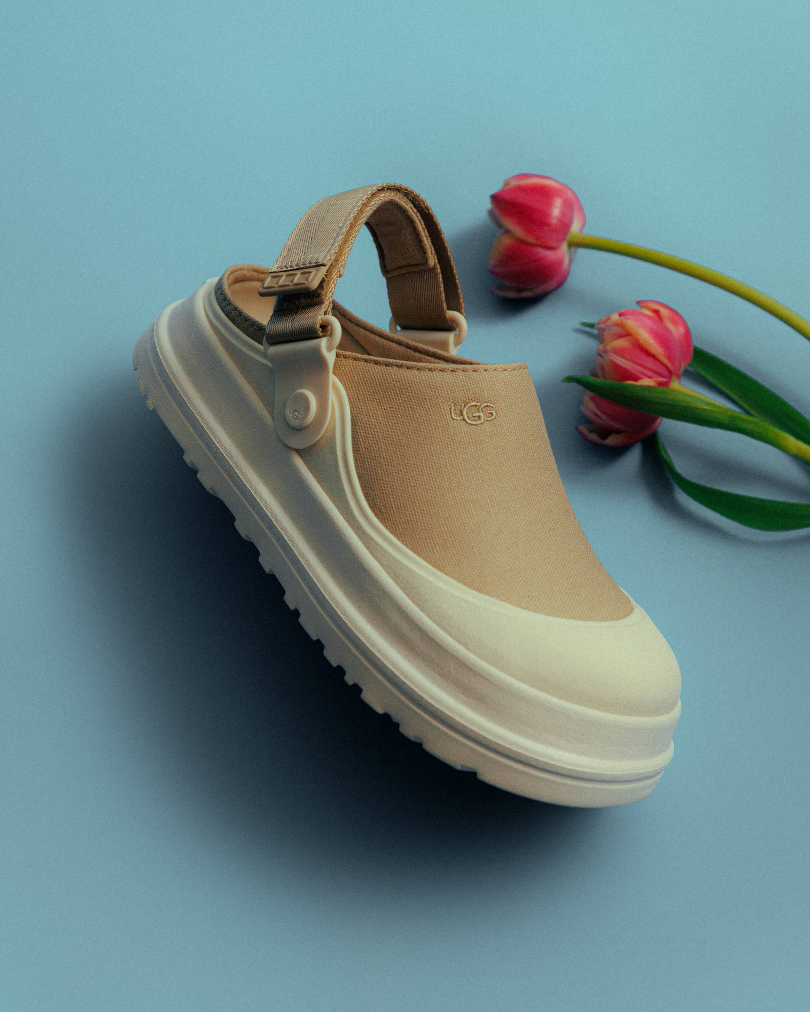 UGG Goldenglow Canvas Clog on feet editorial with flower spring theme
