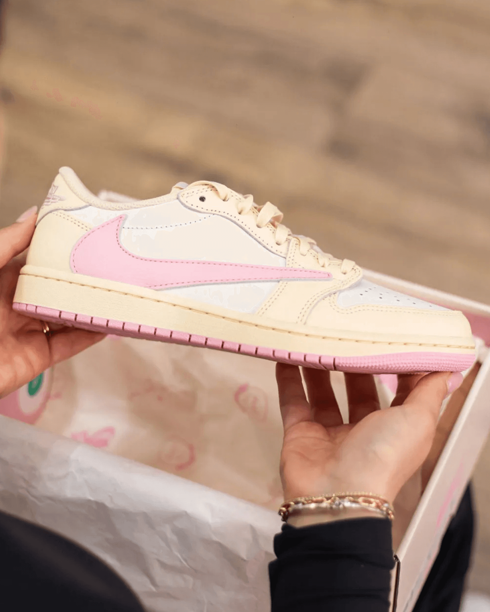 Travis Scott x Air Jordan 1 Low OG Muslin Shy Pink